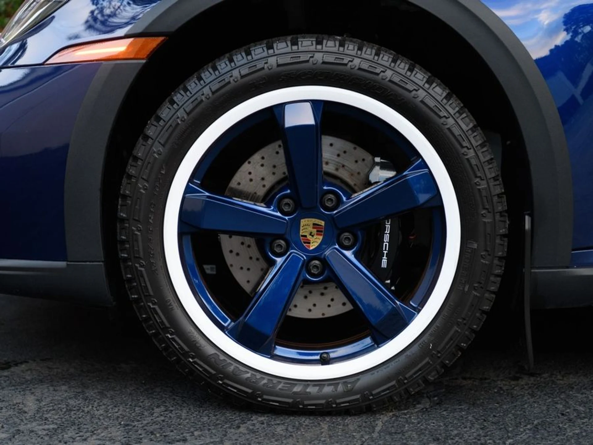 mph012_539558824_c06a2ff4_302e_40e6_a1f8_6e24d2faae0f_c937b07587