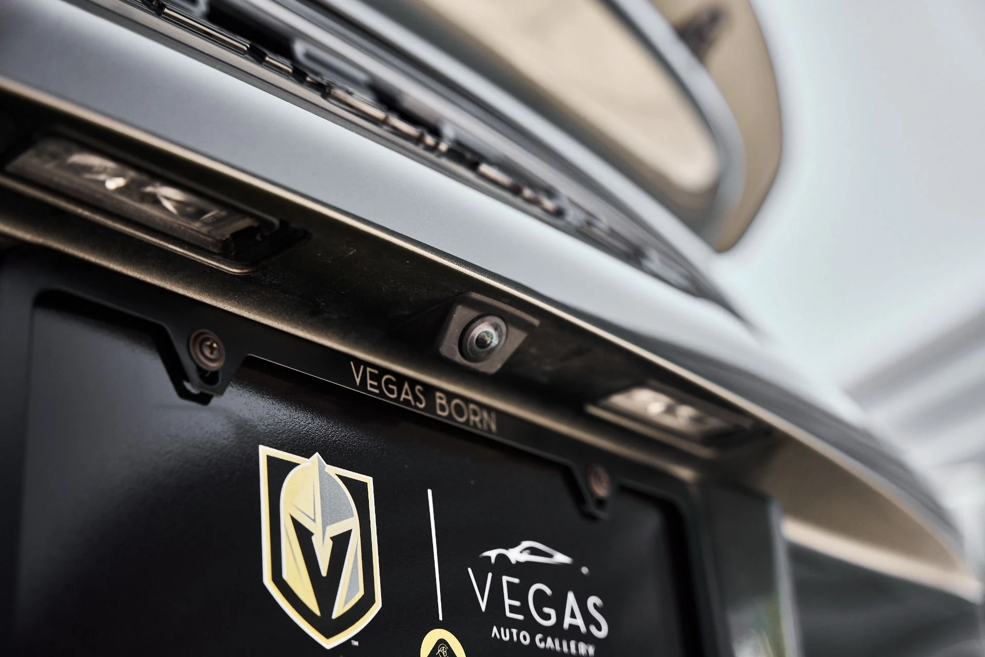 mph012_544972113_Used_2023_Porsche_911_Turbo_S_1777011048_8872d139ab