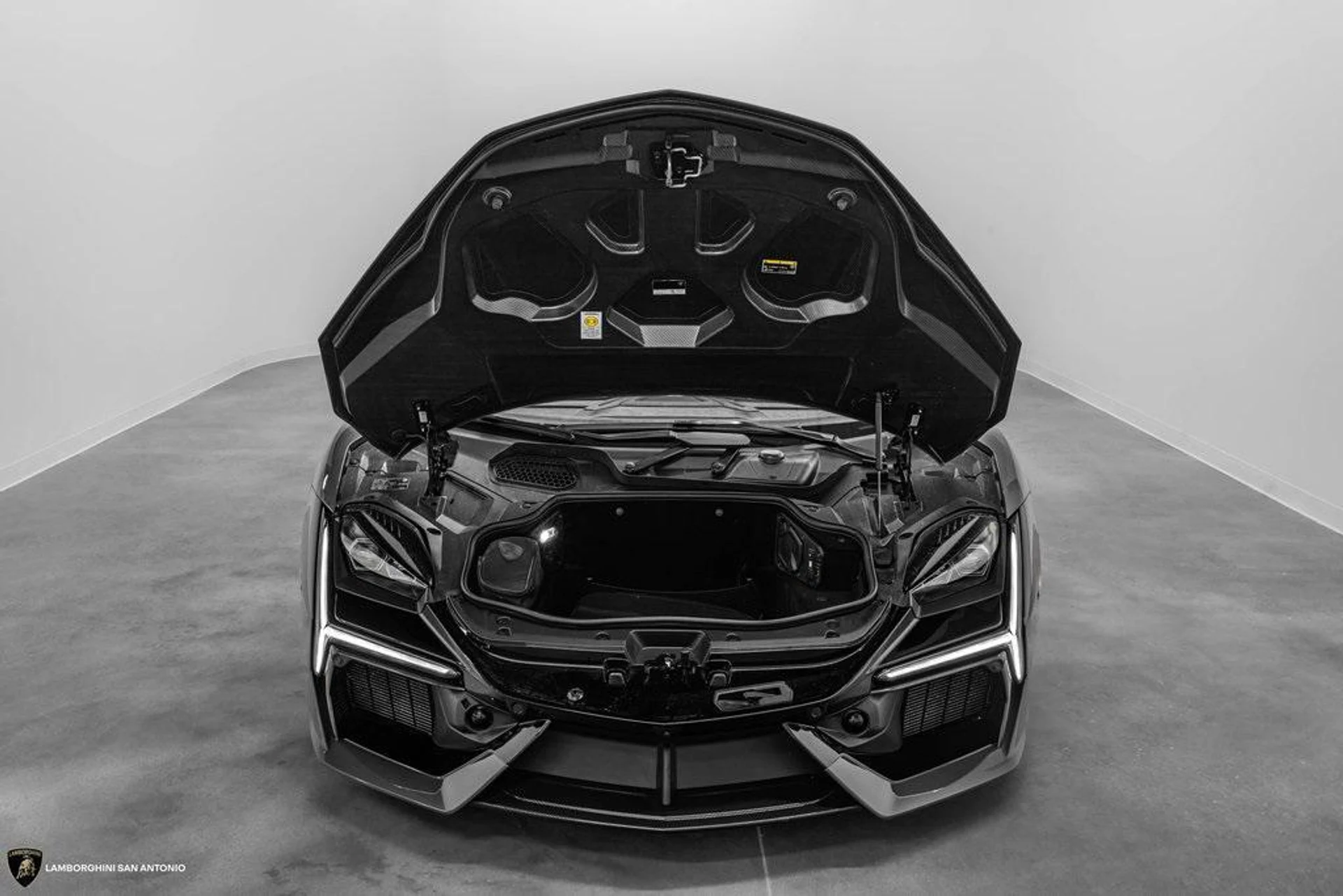 mph012_546724150_ohur_KW_Zj_L_Bq0_C5_QZ_Rf_M4_E_3i_KYM_bde362ab0b