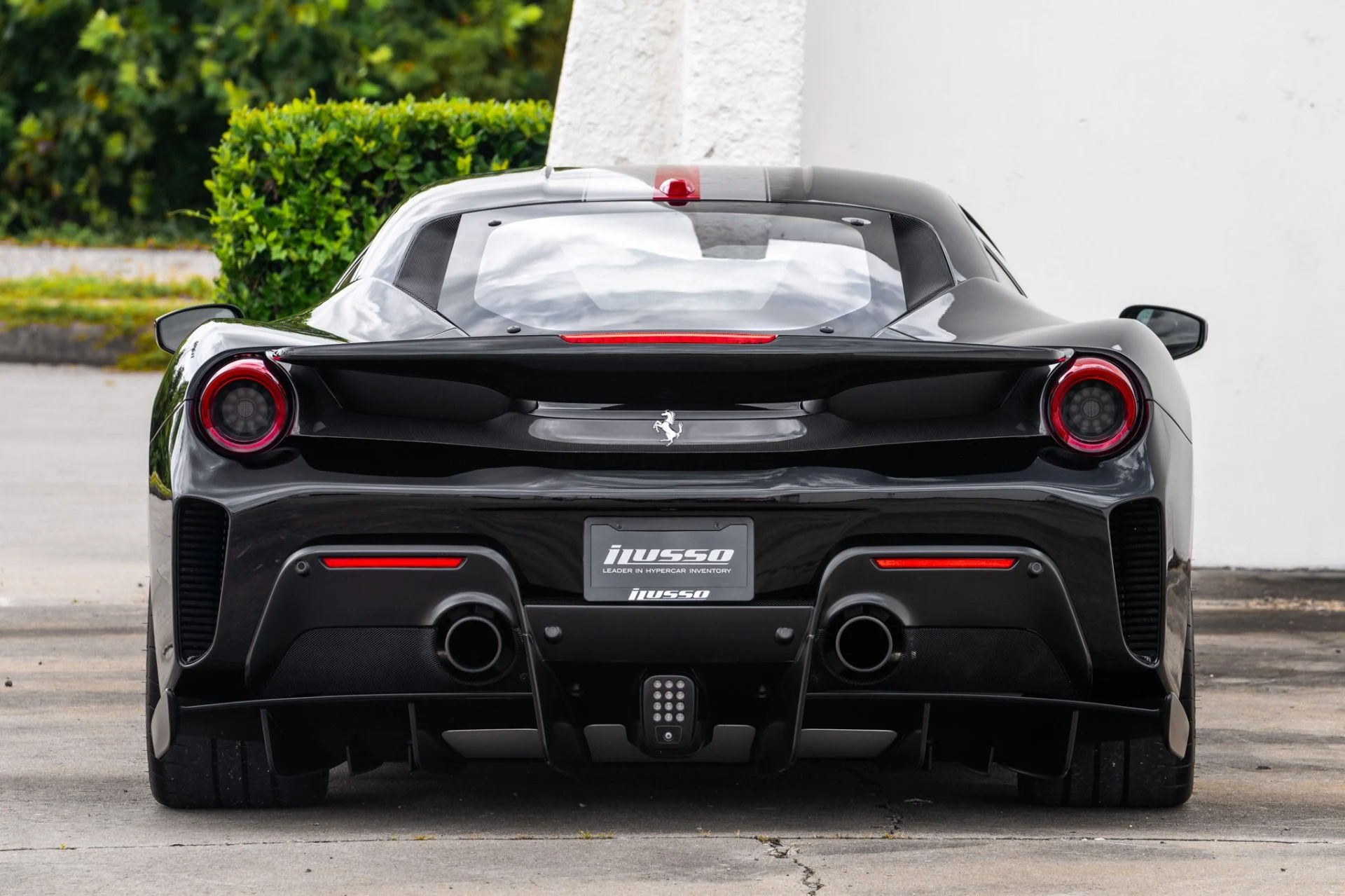 mph012_546892142_Used_2020_Ferrari_488_Pista_1755714796_47a3b13d80