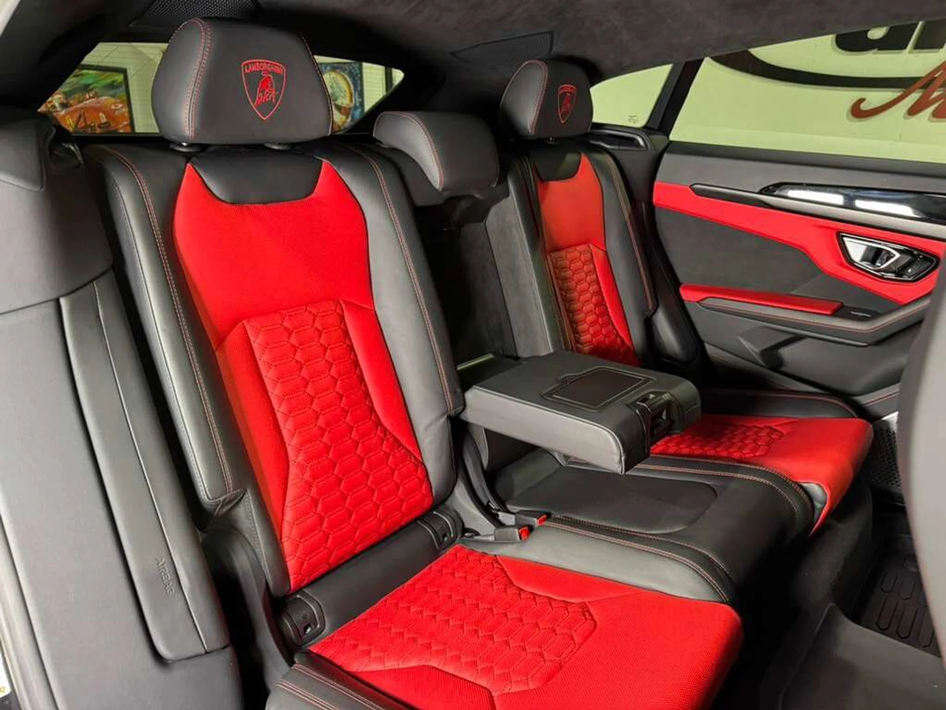 mph012_555895109_24bfe92760fcaed8128541ebabb1fcd2_50840d985f