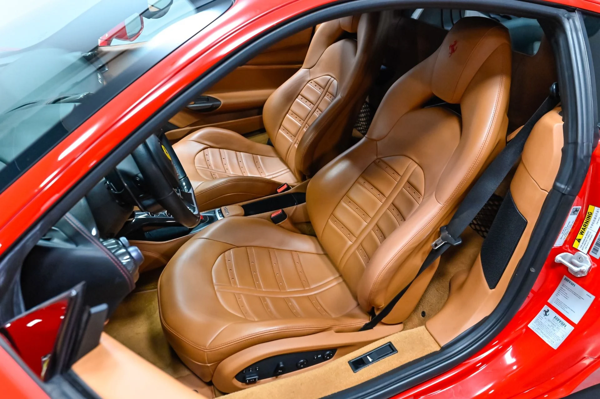 mph012_558656323_Used_2018_Ferrari_488_GTB_Base_1788410889_3de8b484db