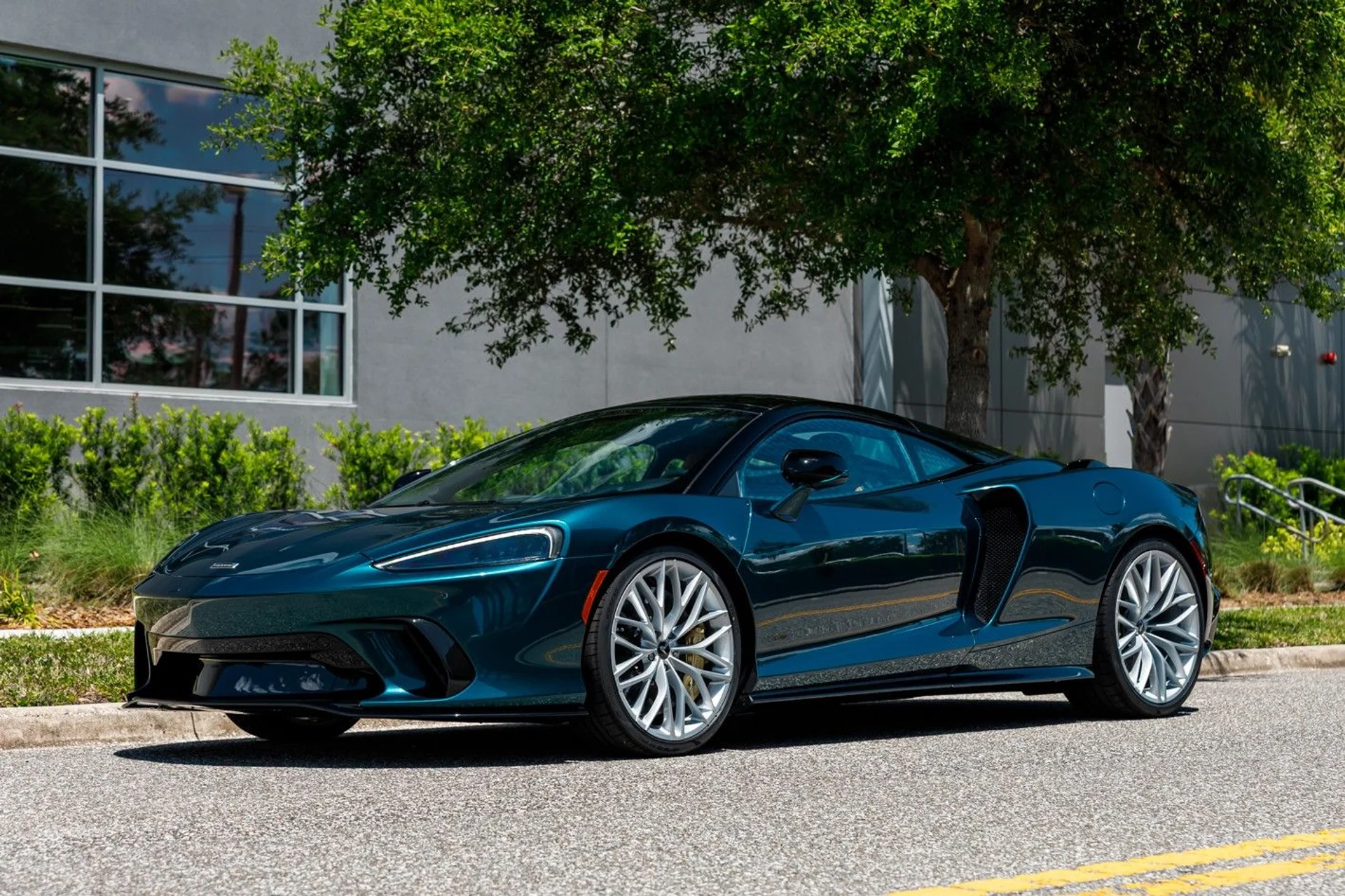 mph012_561938291_672_p13_l_ffa1522d2d