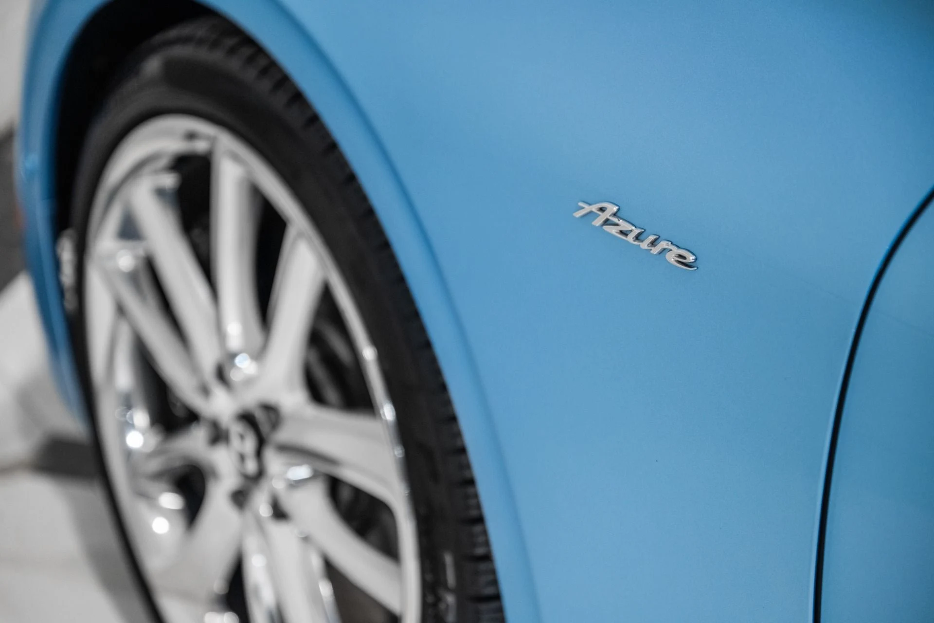 mph012_566529965_Used_2023_Bentley_Continental_GTC_V8_1772126417_8dea3db78e