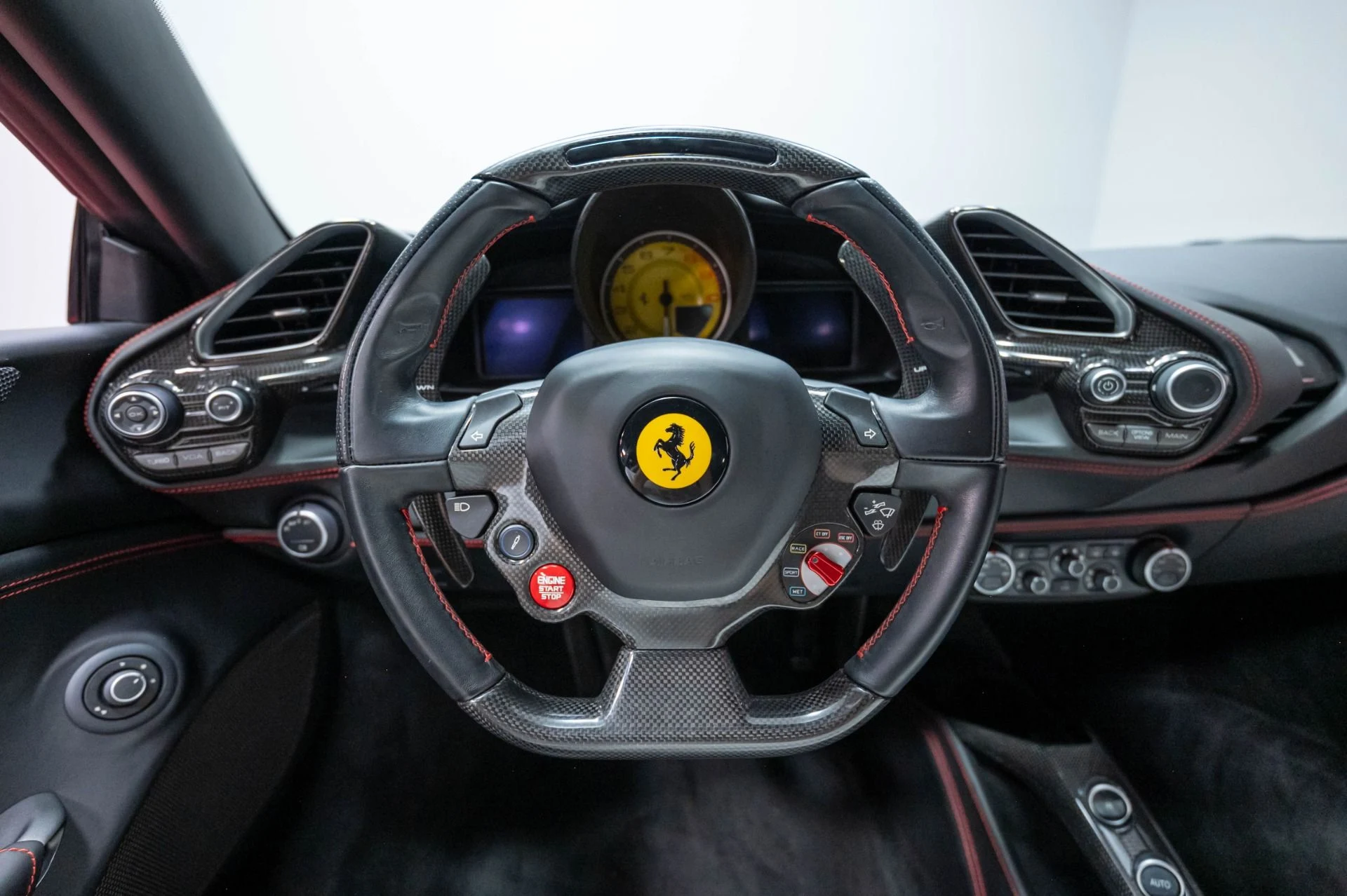 mph012_570086625_Used_2018_Ferrari_488_GTB_1786120239_bfe7976b1f