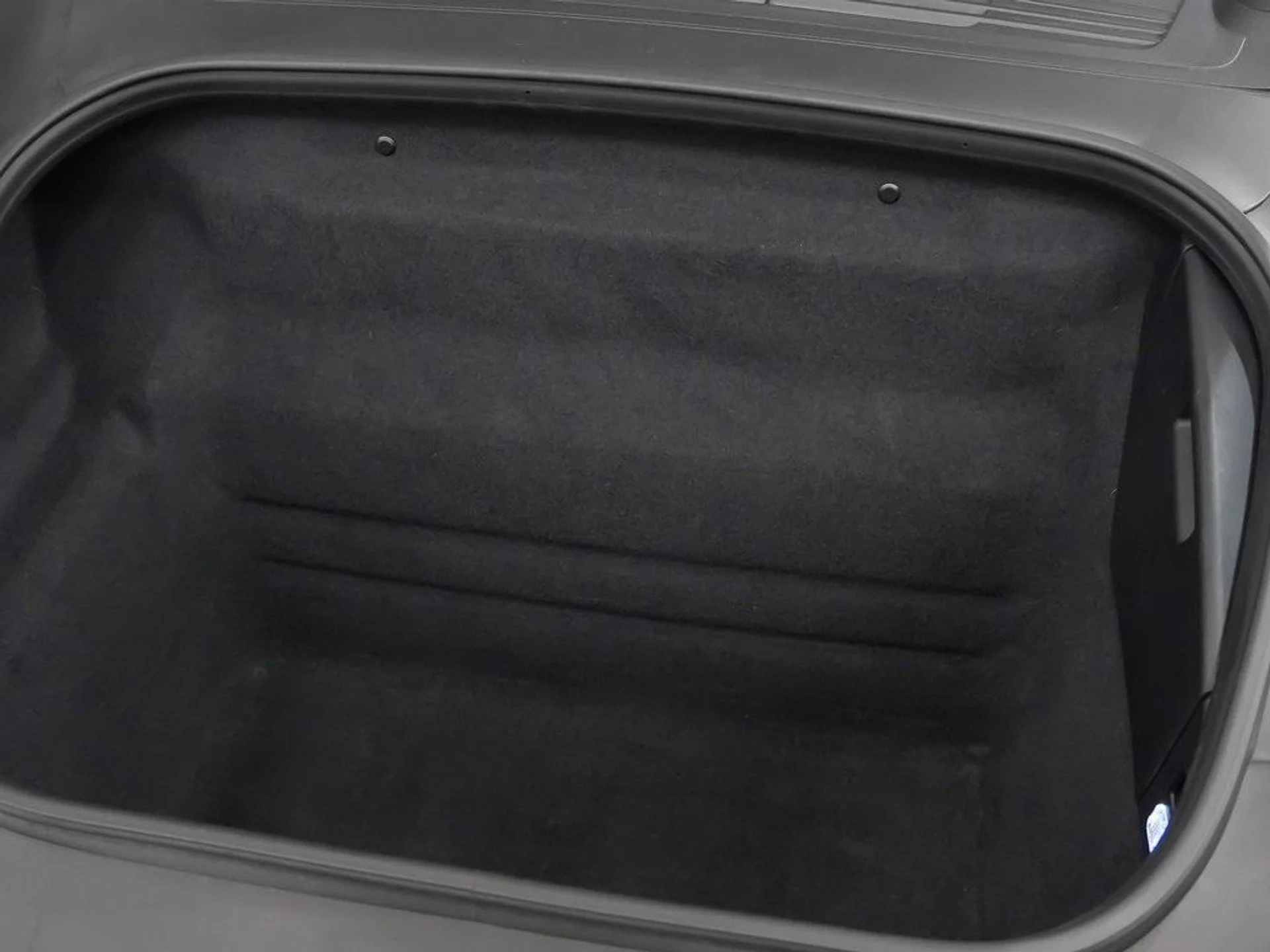 mph012_570884602_mkc_UXX_Sl8k_E_Li1_Khj5f_XZNH_6h_E_44a797358f