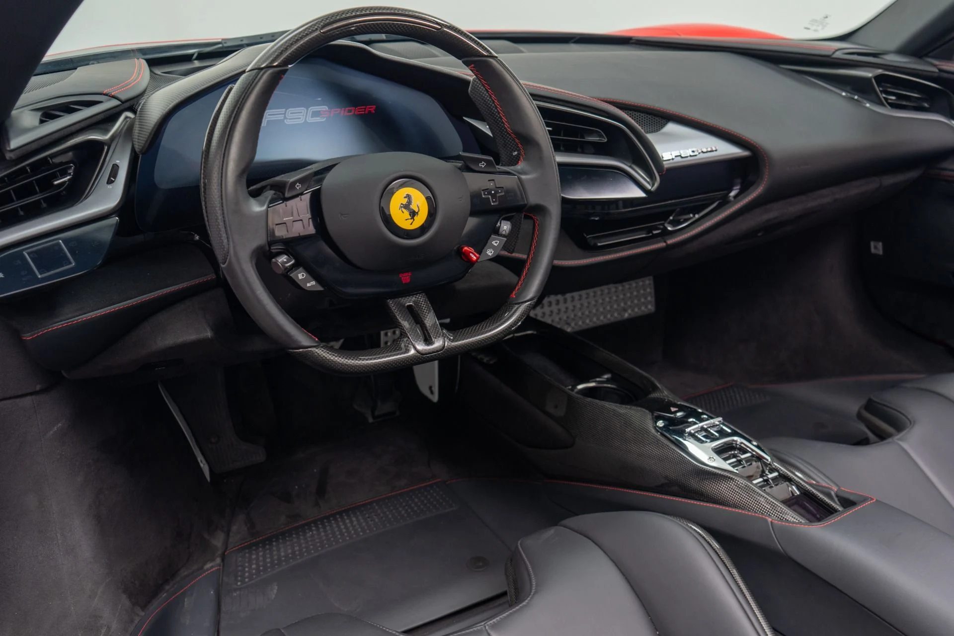 mph012_578011730_Used_2025_Ferrari_SF_90_Spider_1779917400_e3af07390f