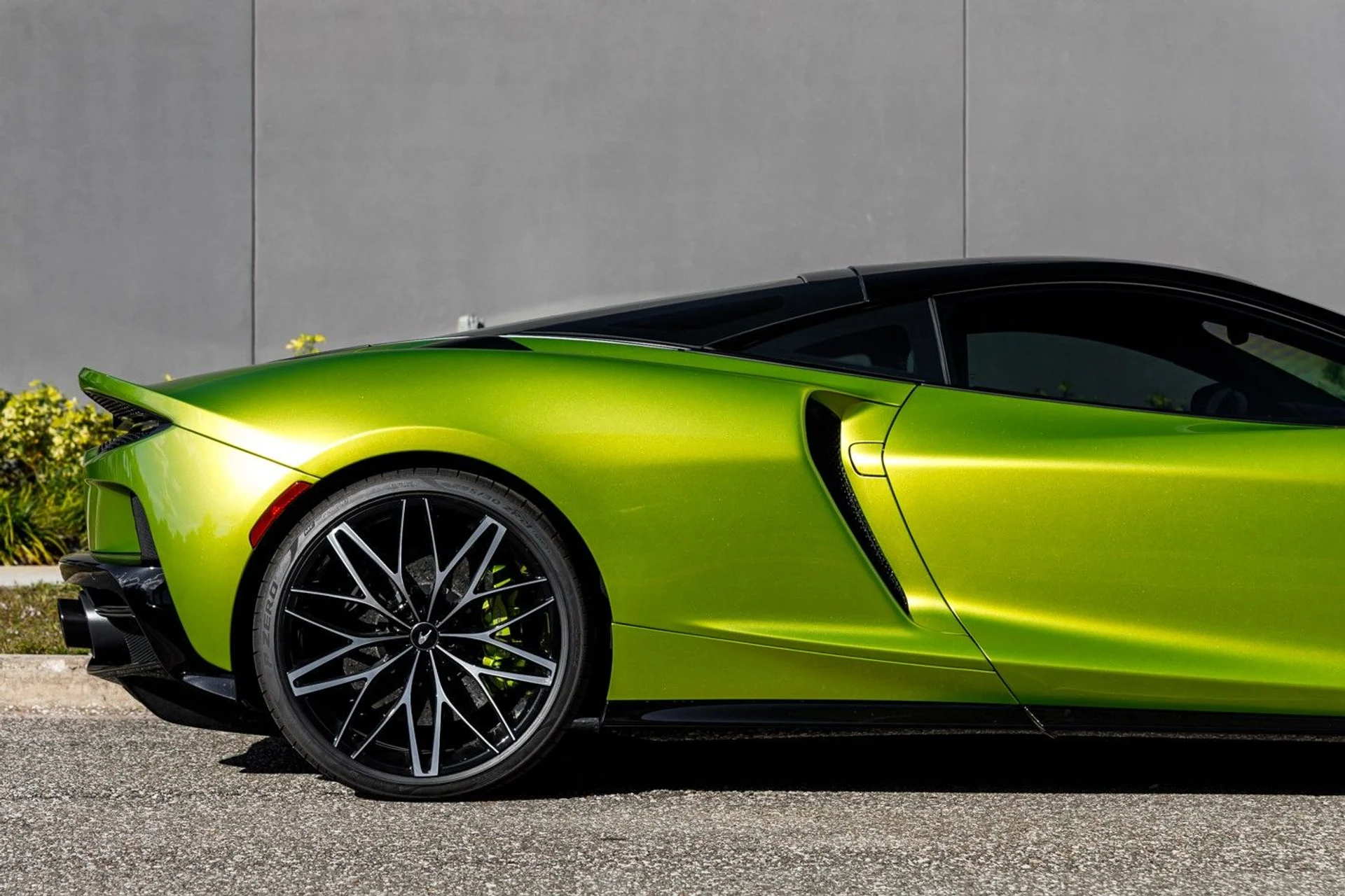 mph012_578069249_462_p13_l_91389fa5b2