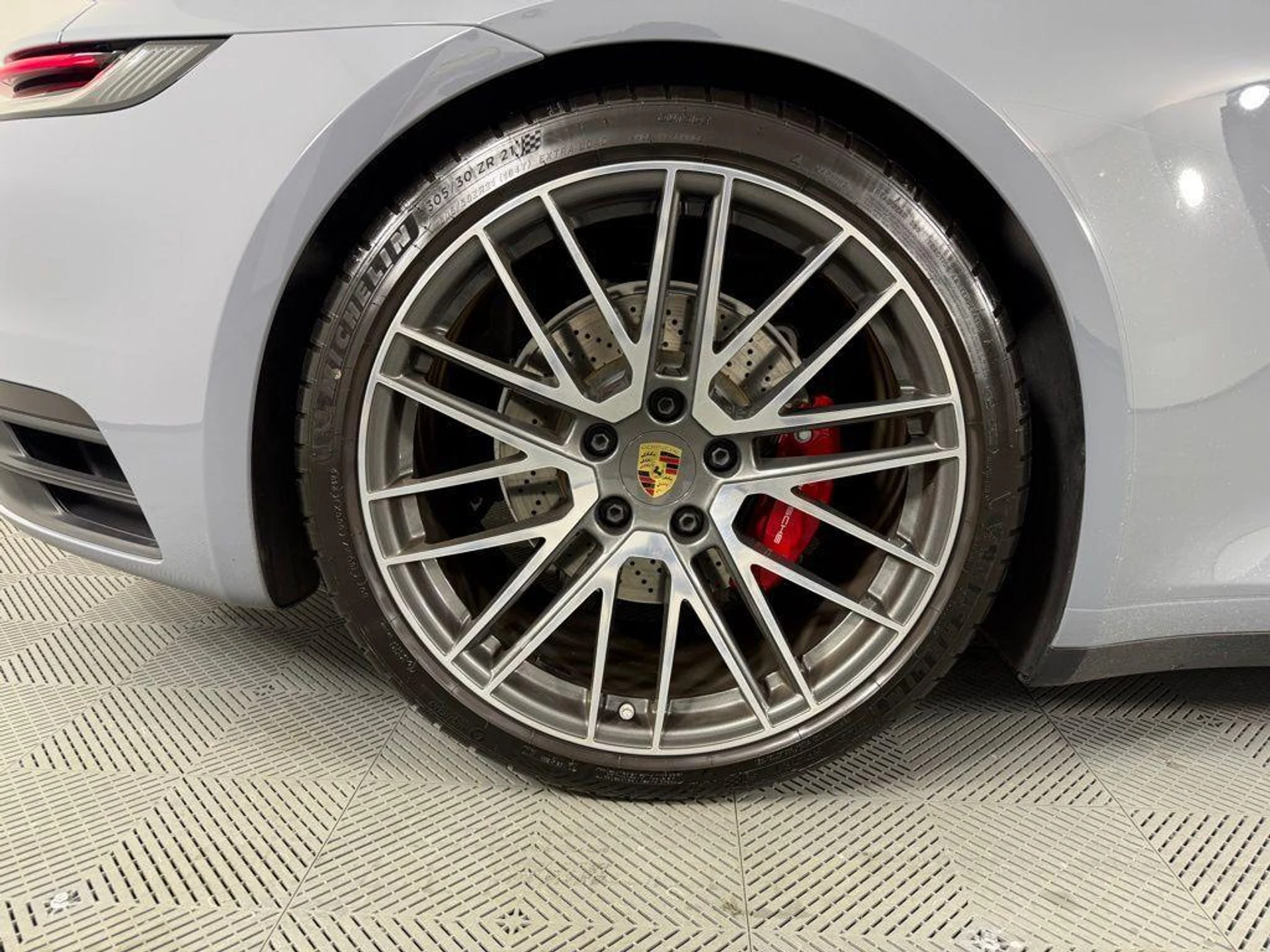 mph012_581222637_EQZ_Oa_t_Gaj_E_Bualz16g_Qtf_T_Tmcg_1ec2243b22