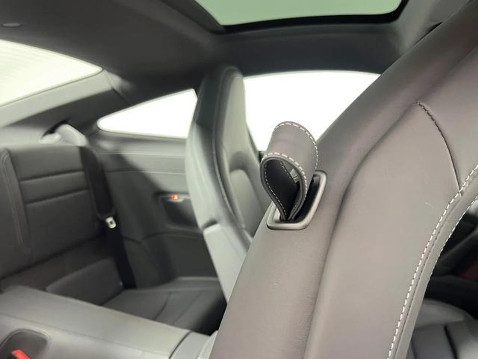 mph012_582470601_Vf_Db3ar_MG_Q_Tj_N0_F_Os_R_5_Uitua_U_2bf77e6d42