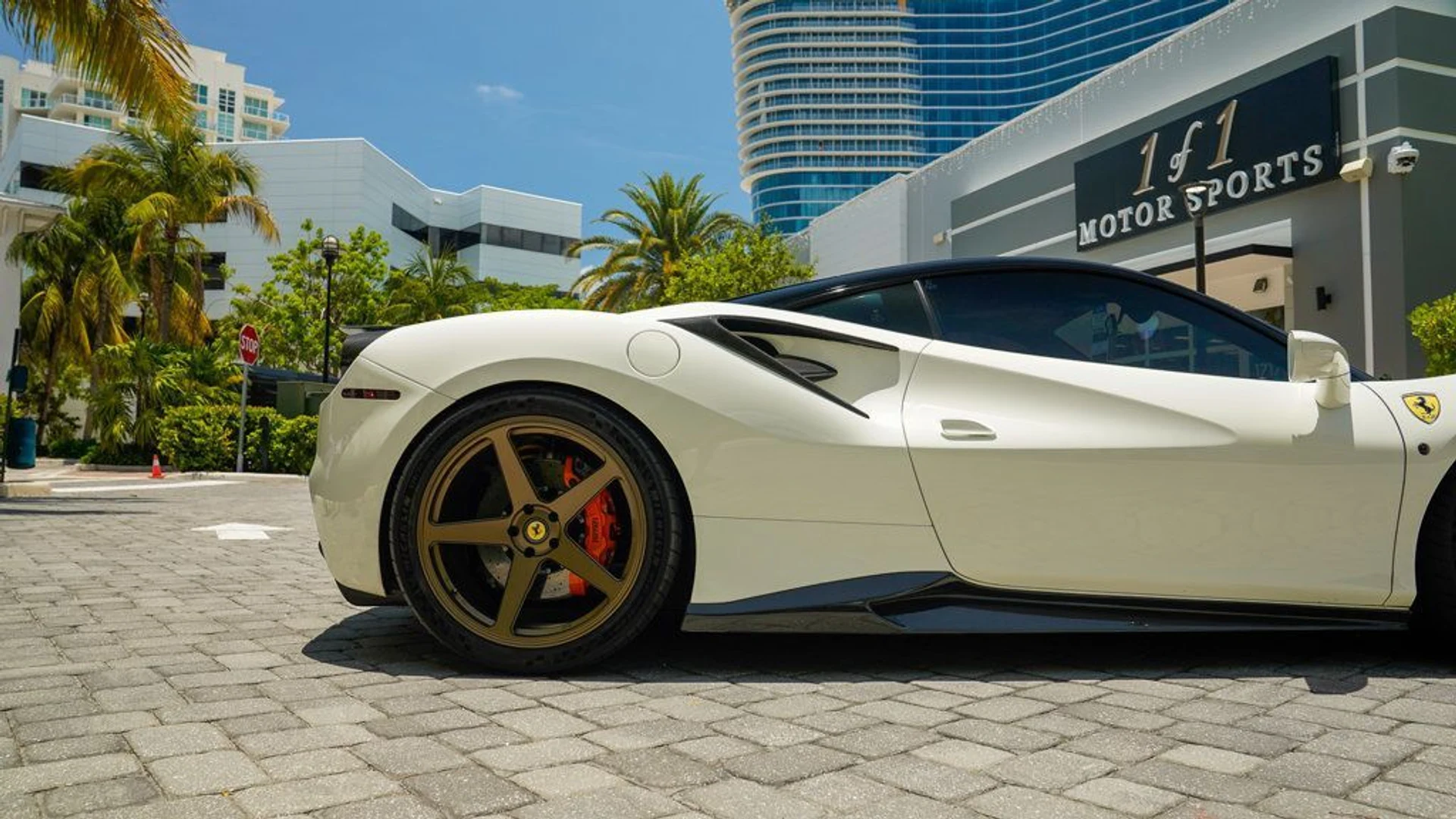 mph012_585991098_used_2016_ferrari_488_gtb_2drcoupe_14354_22869342_13_1024_b0a3d4c1d9