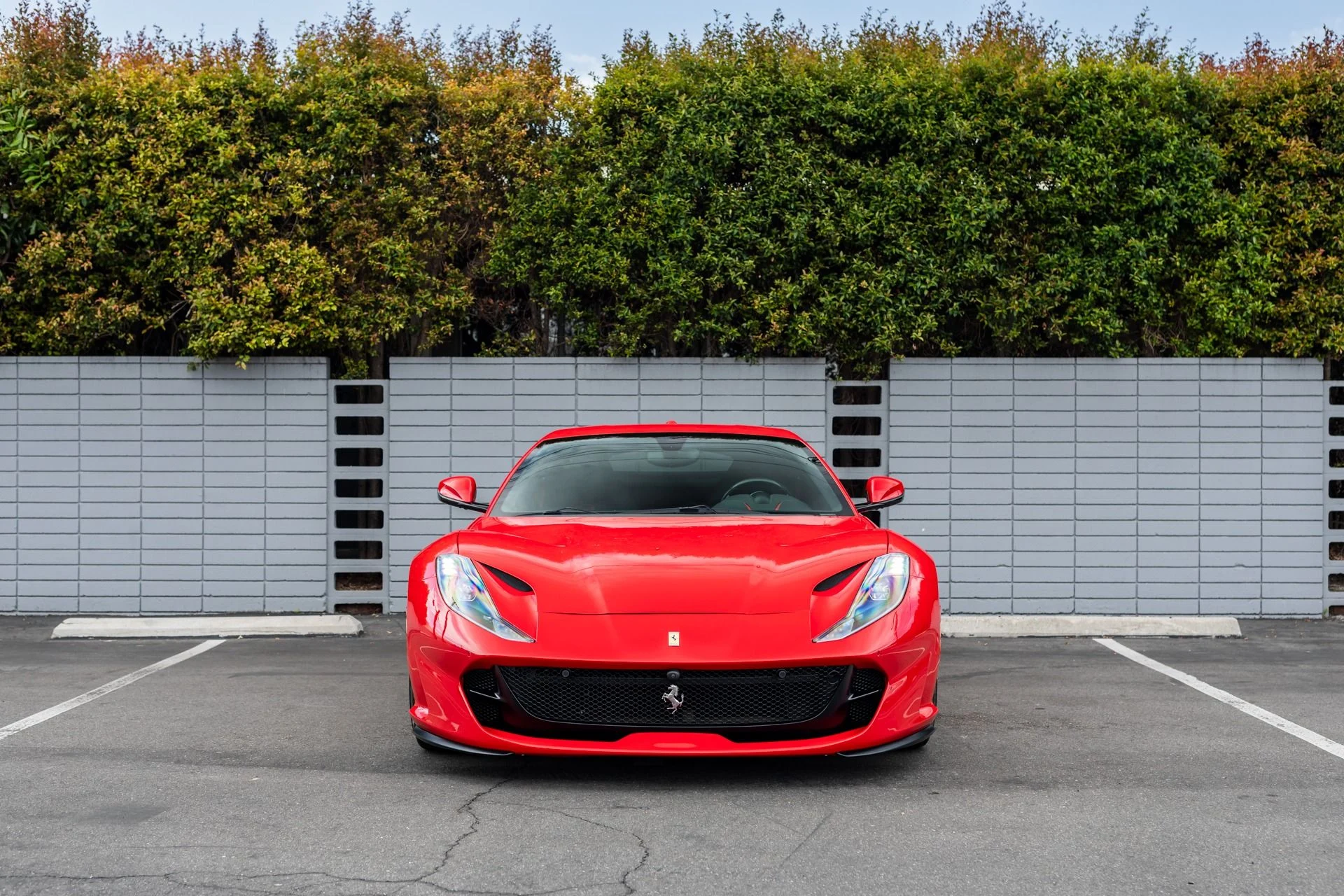 mph012_586953507_Used_2019_Ferrari_812_Superfast_1744740795_08ea0fe4d0