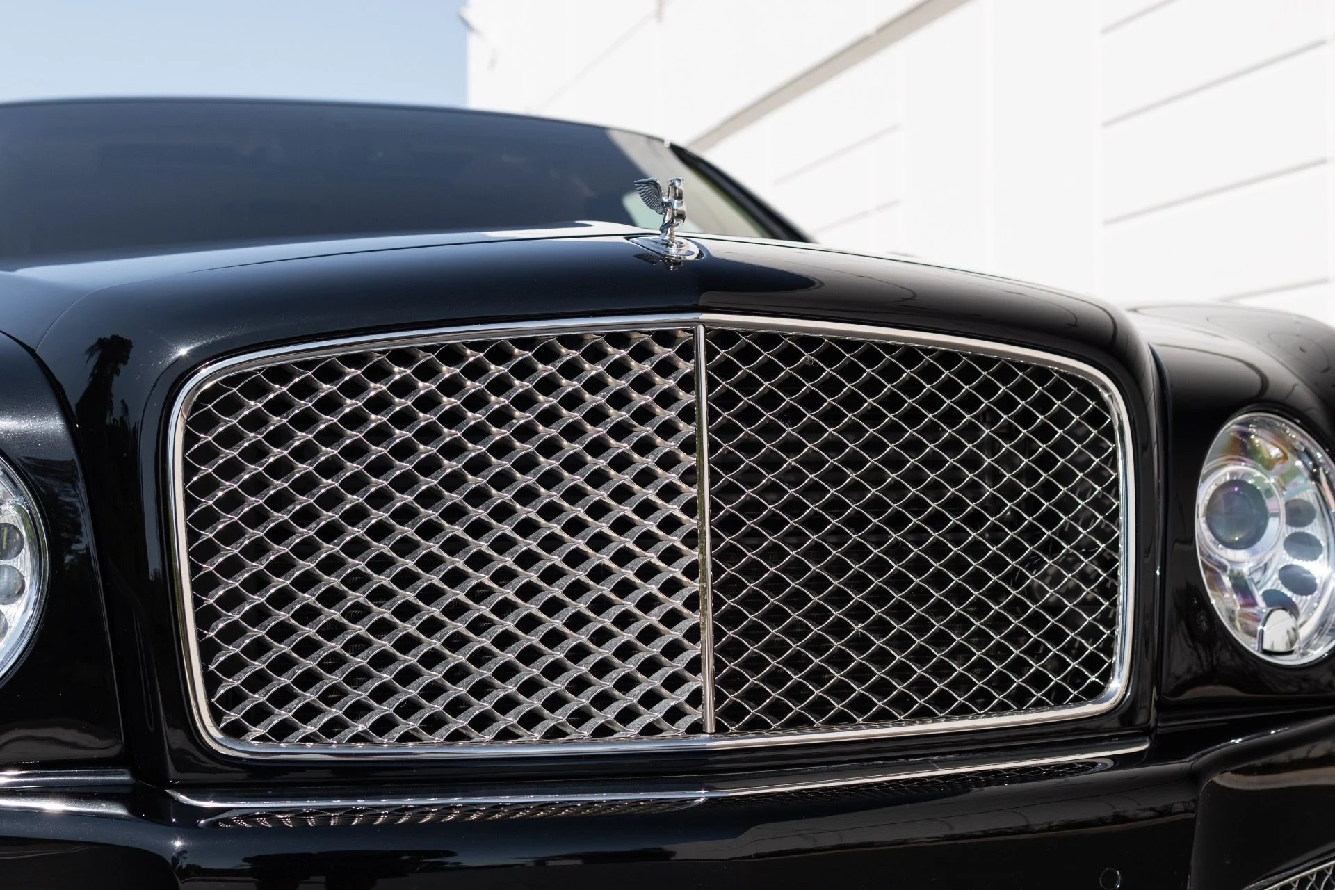 mph012_587388724_Used_2014_Bentley_Mulsanne_1774576298_bbf7ebb271