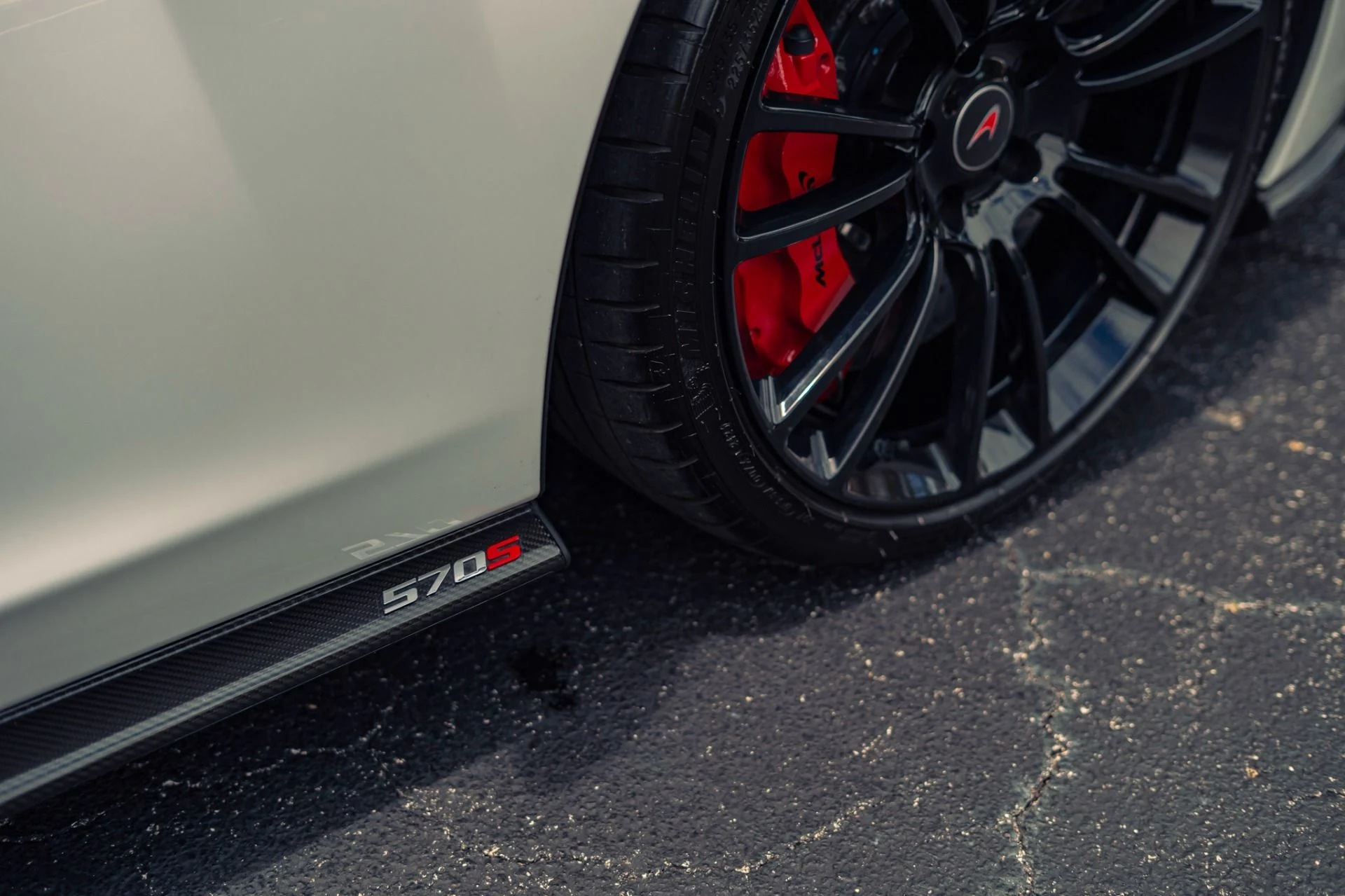 mph012_588975525_Used_2016_Mc_Laren_570_S_w_a_236_K_MSRP_LOADED_w_MSO_Carbon_Options_1776279753_64790f83ee