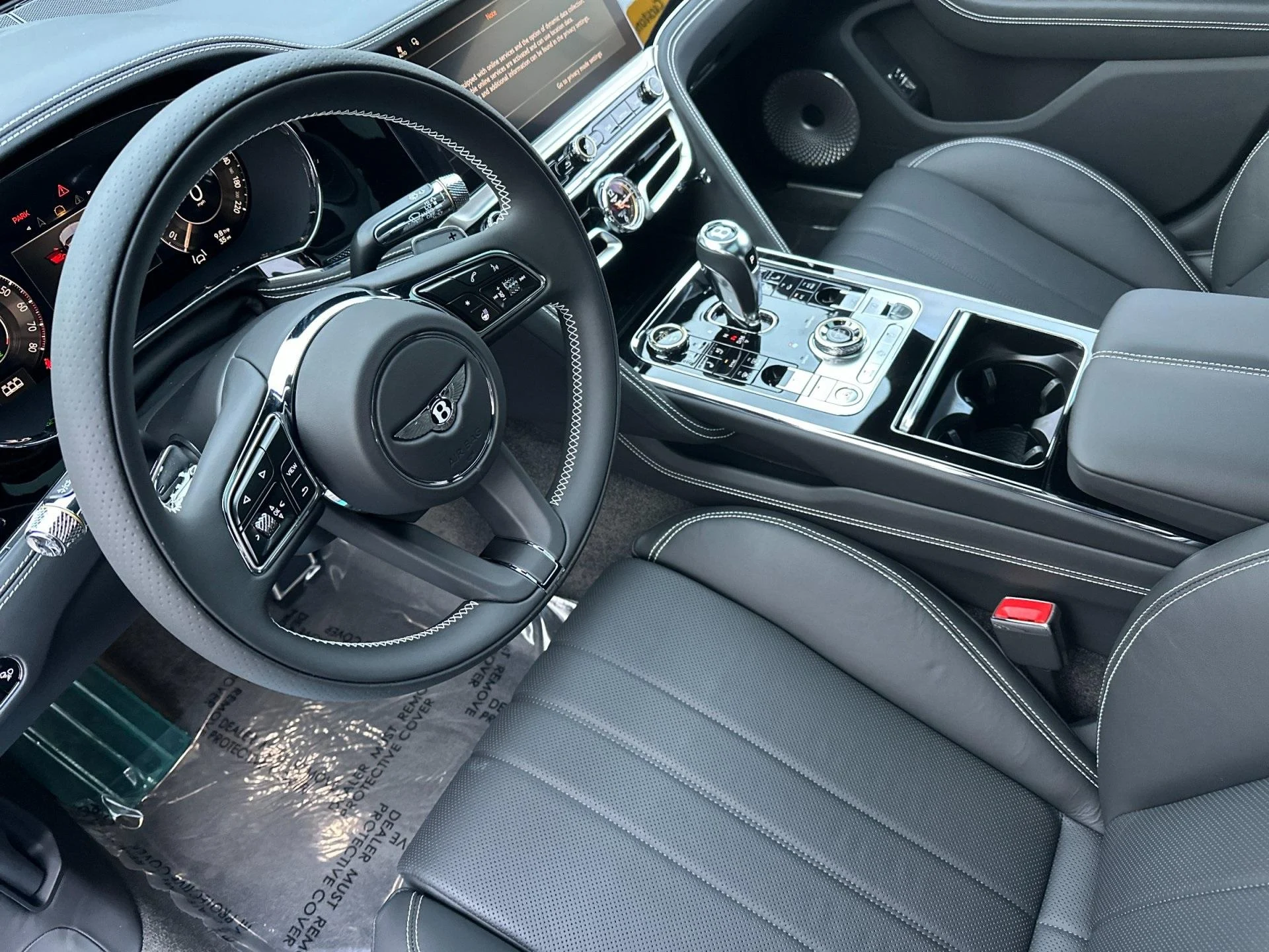 mph012_591057564_New_2026_Bentley_Flying_Spur_1766589030_7b827d4fb9