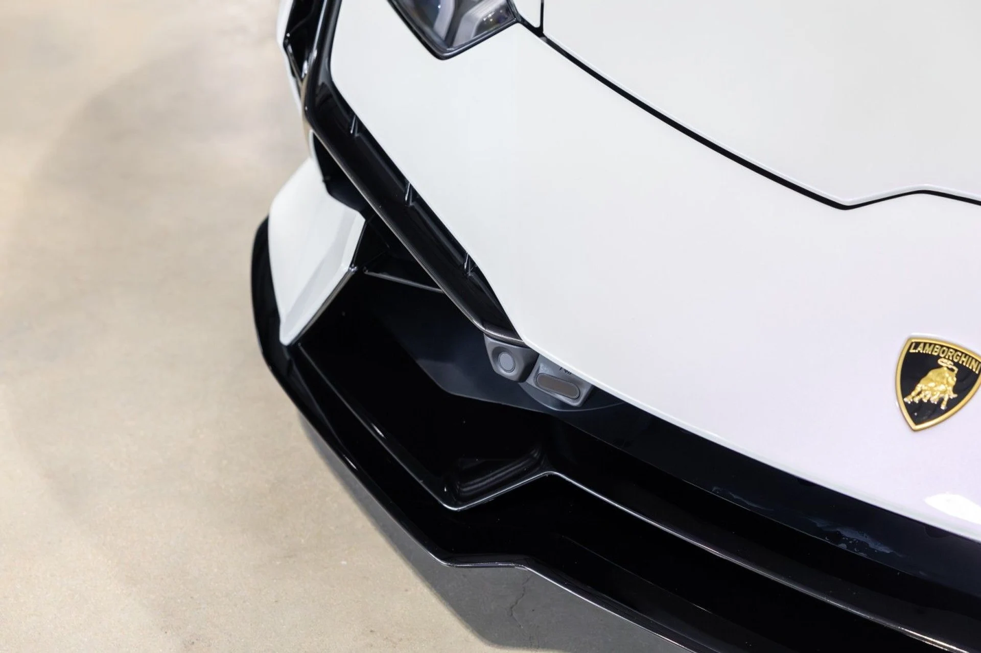 mph012_592073611_Hg_ed9439fd12