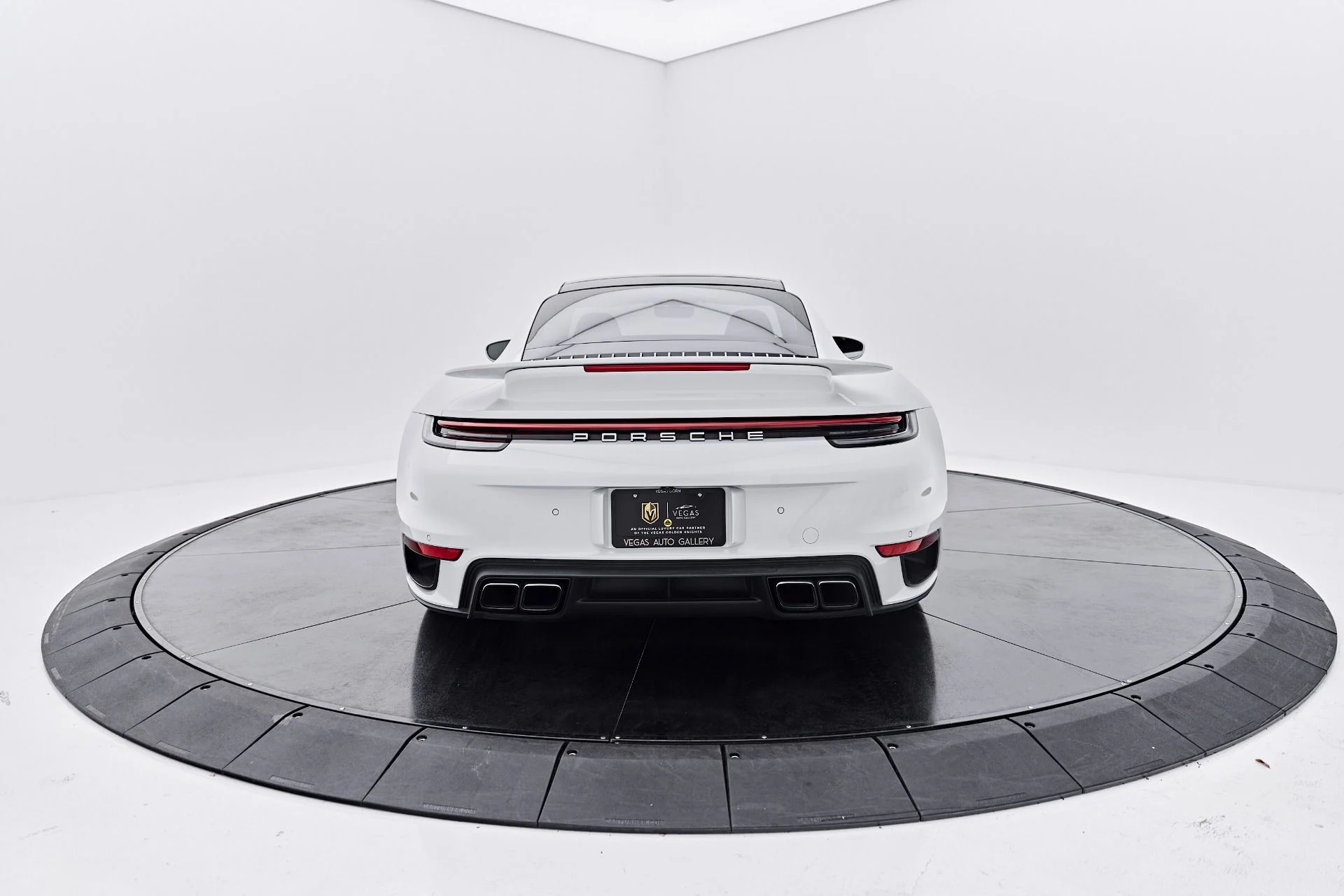 mph012_596639528_Used_2022_Porsche_911_Turbo_S_1790299708_567d23ae95