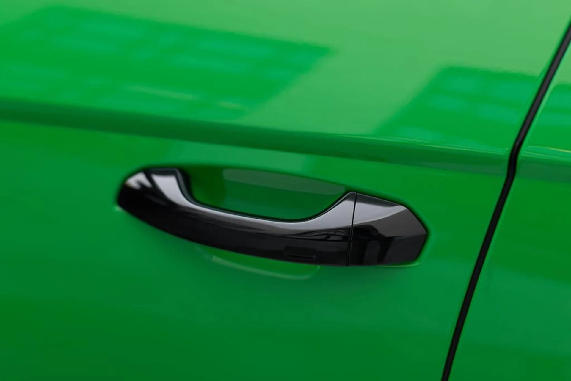 mph012_601652441_4c4e31a4a74050cdae24000809658763x_54c9940a84