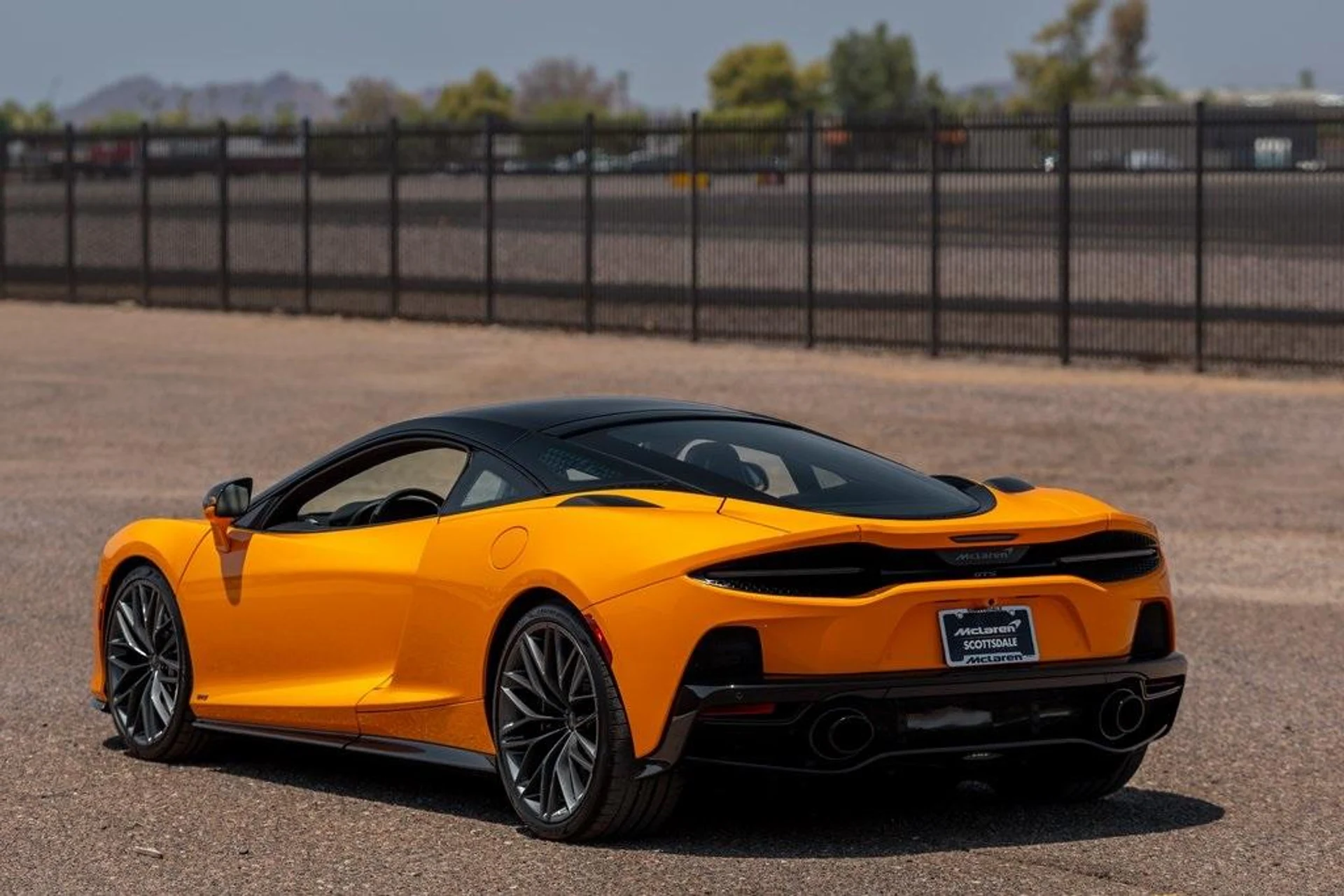 mph012_602929018_Used_2025_MCLAREN_GTS_1721509496_77ed89fd43