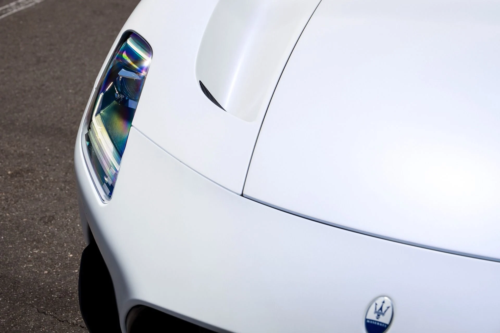mph012_605671452_Used_2023_Maserati_MC_20_Cielo_1754337369_d3365956da