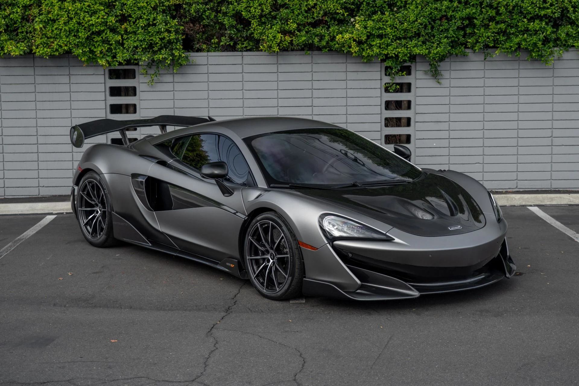 mph012_609998363_Used_2019_Mc_Laren_600_LT_1760376158_1bc24ea72a