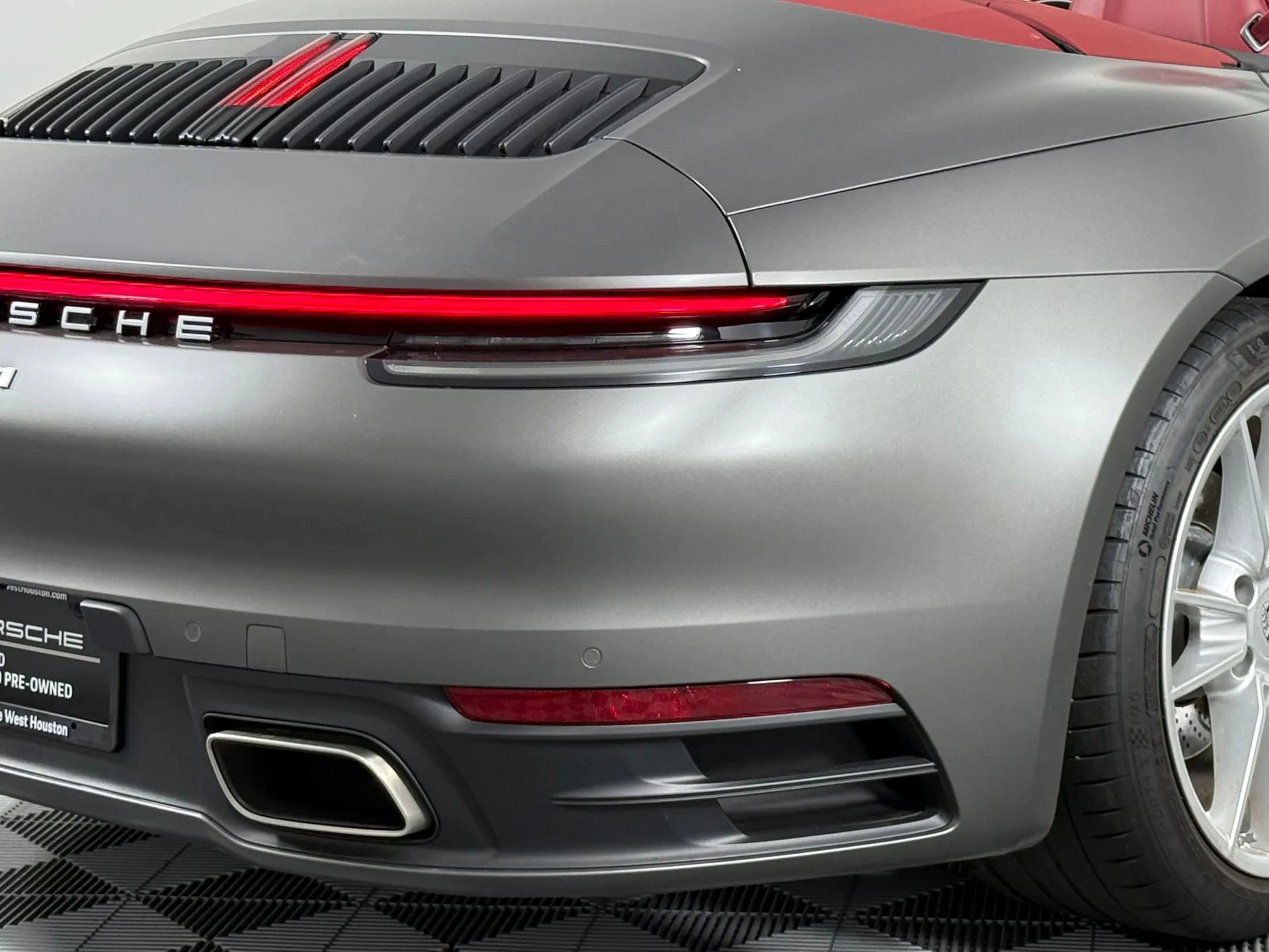 mph012_61217251_eb44ceadb16733d99f986af51154727ax_0df898a471