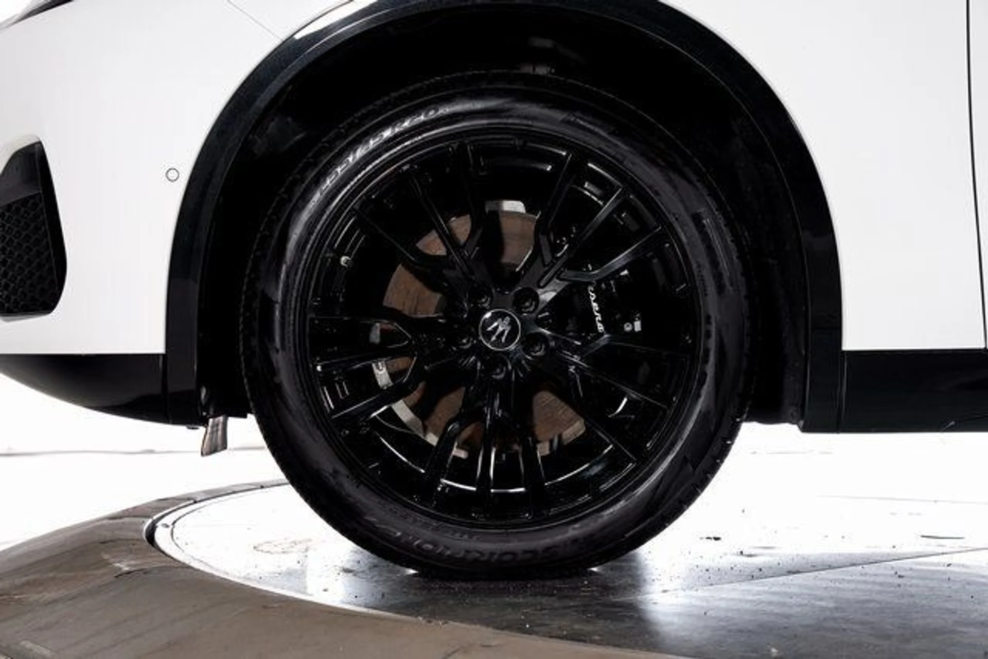 mph012_612600802_e63f1ae97823bc0f7764c49c72be2d8cx_38694ed25a