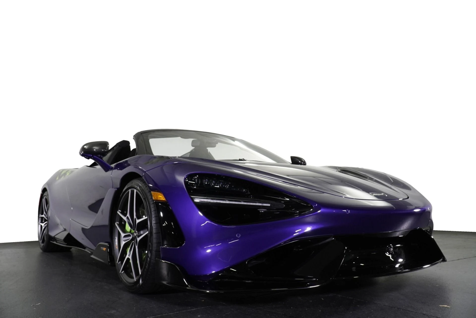 mph012_622232771_Used_2022_Mc_Laren_765_LT_1764005423_facc12885f