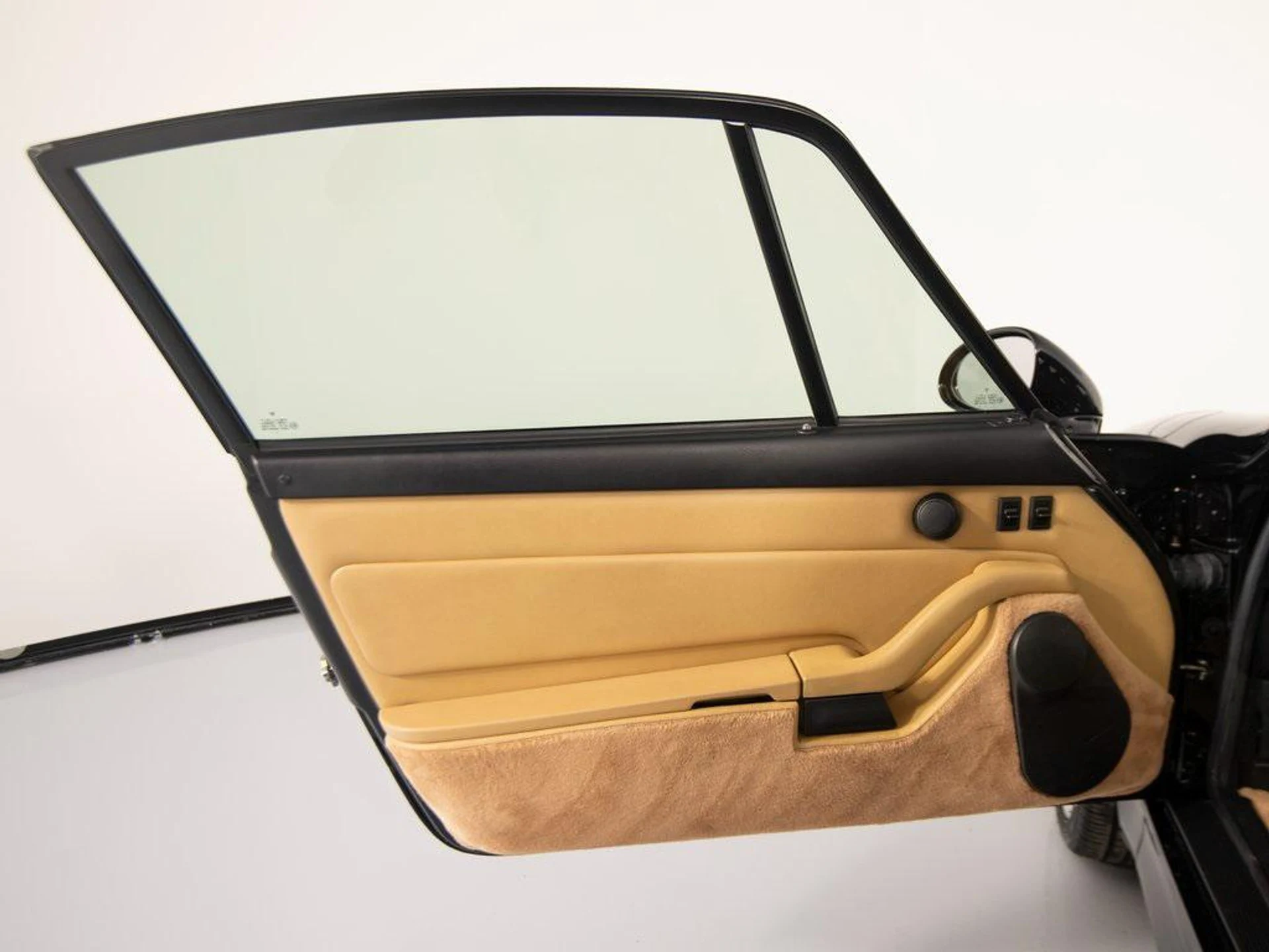 mph012_622704744_7uo_DYTR_Rn_YXA_La_M_Cx8g44_Vrg_GQ_4_e077c8ad5a