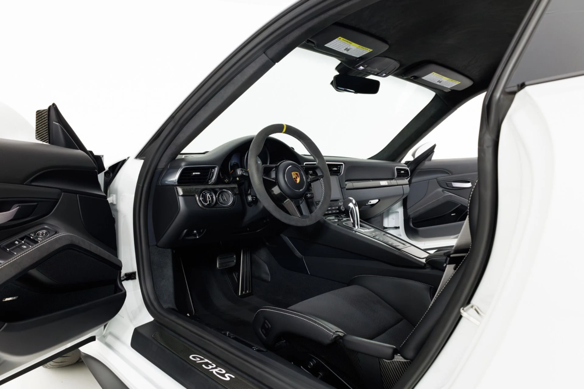 mph012_625241877_Used_2019_Porsche_911_GT_3_RS_1774651722_059de1c1b7