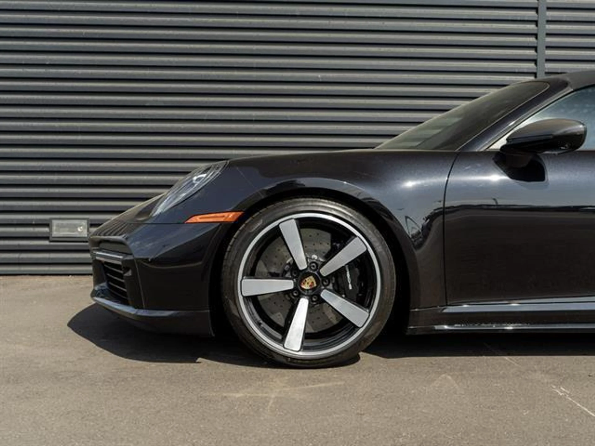 mph012_629031151_Zb4l5j_r_Hf_W_Sq_Je_Zqj_UB_Dg_60_f65c4be27d