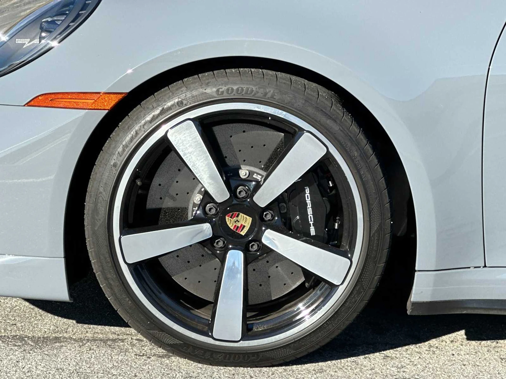 mph012_637565517_329b9e9dd20b511356c947b99882681fx_f232e01594