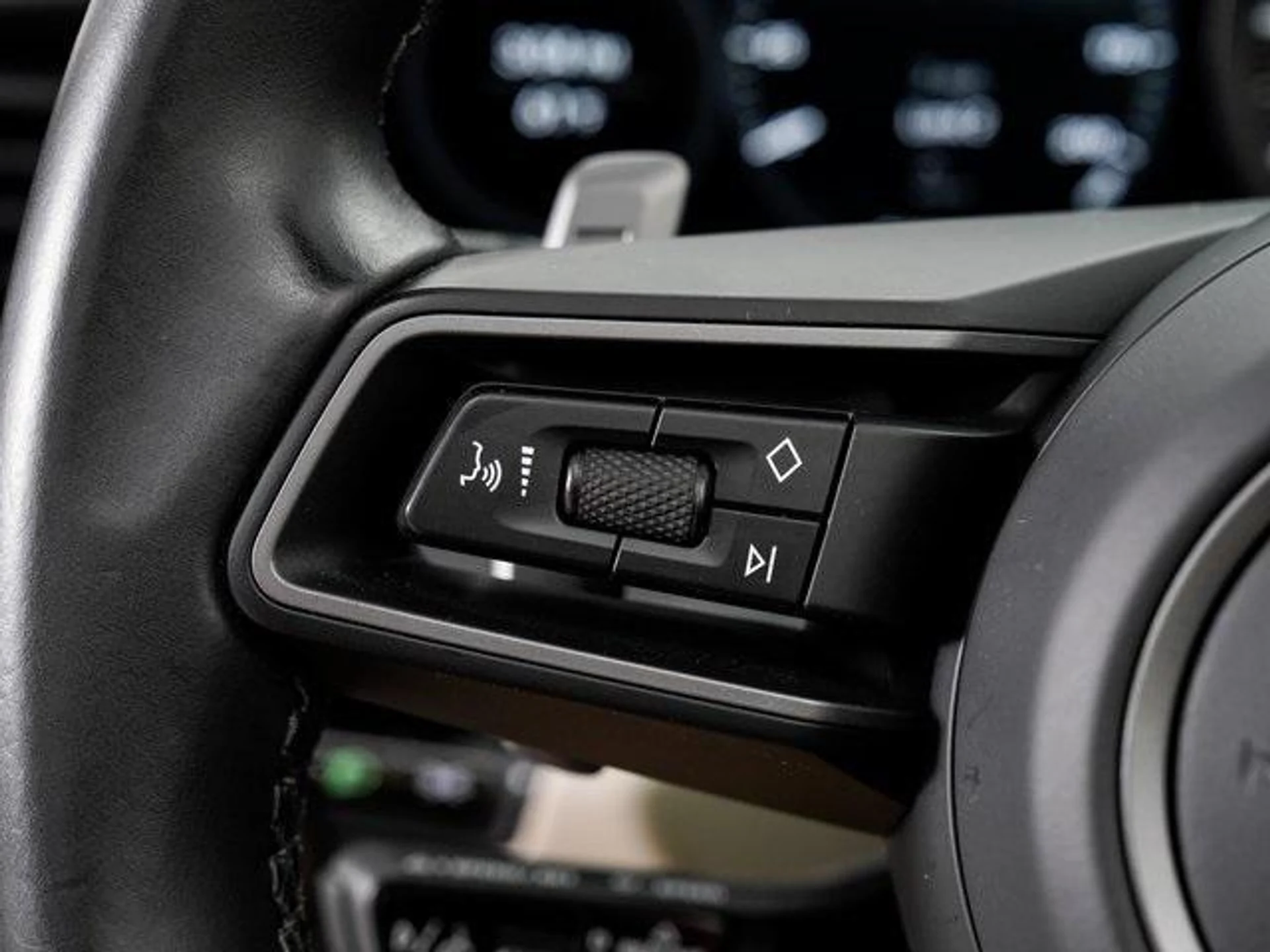 mph012_63810136_m_XY_1_C_Gaf_Mt_NWRCY_0_DD_OX_3_J_Wt_A_9e22474bfd