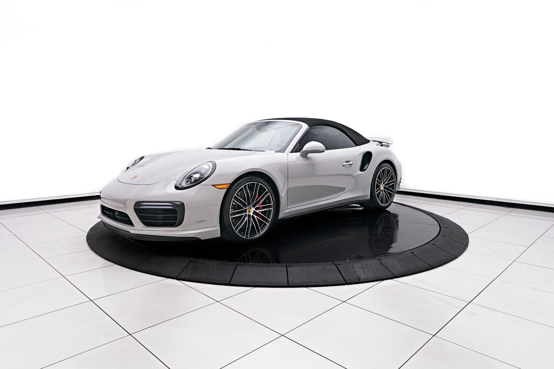 mph012_638817878_Used_2019_Porsche_911_Turbo_1757547197_16ac045ddb