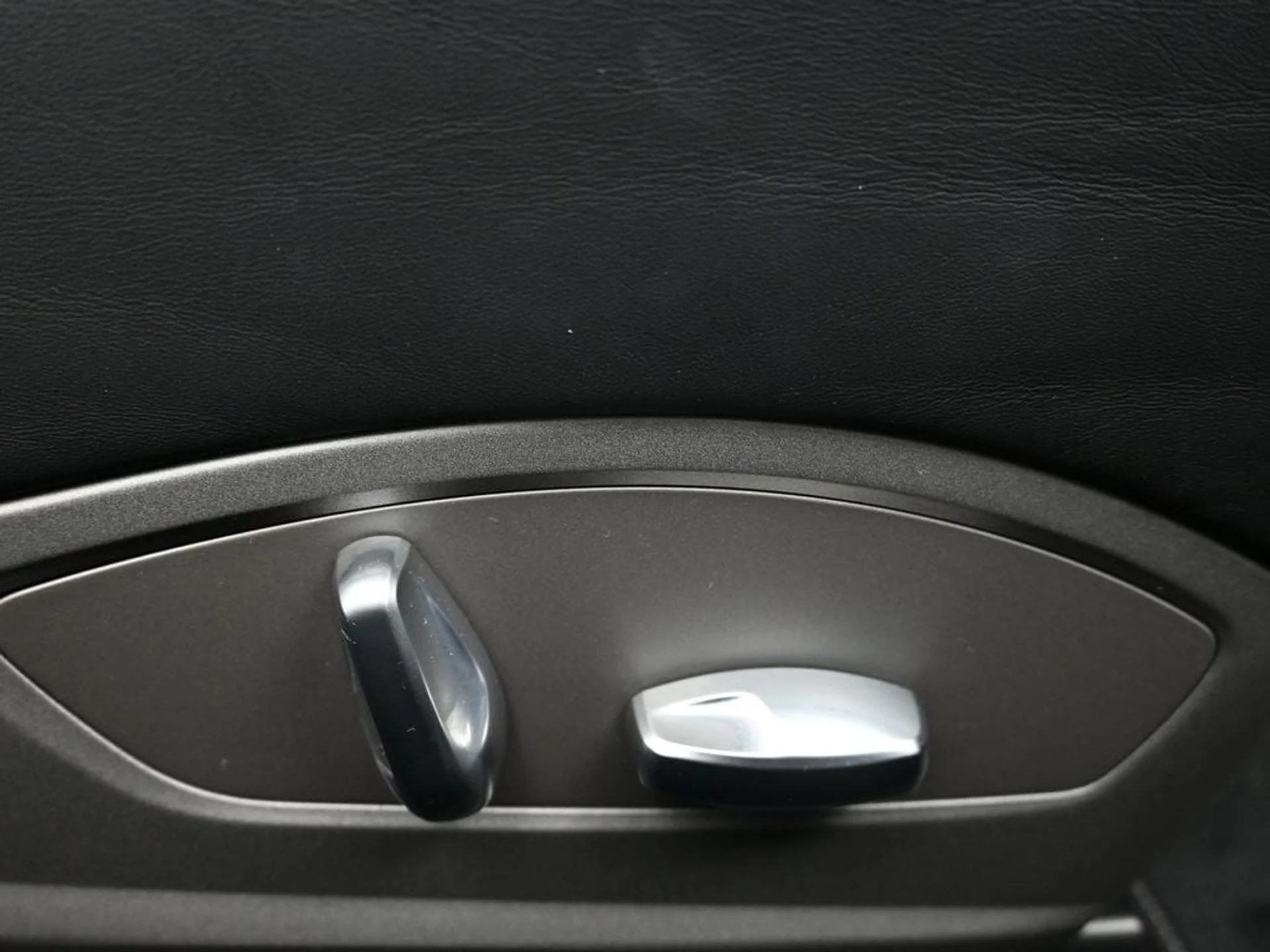 mph012_647591968_18b6f3240bceb8fa21241c8f99750776x_5f2ed8bc00