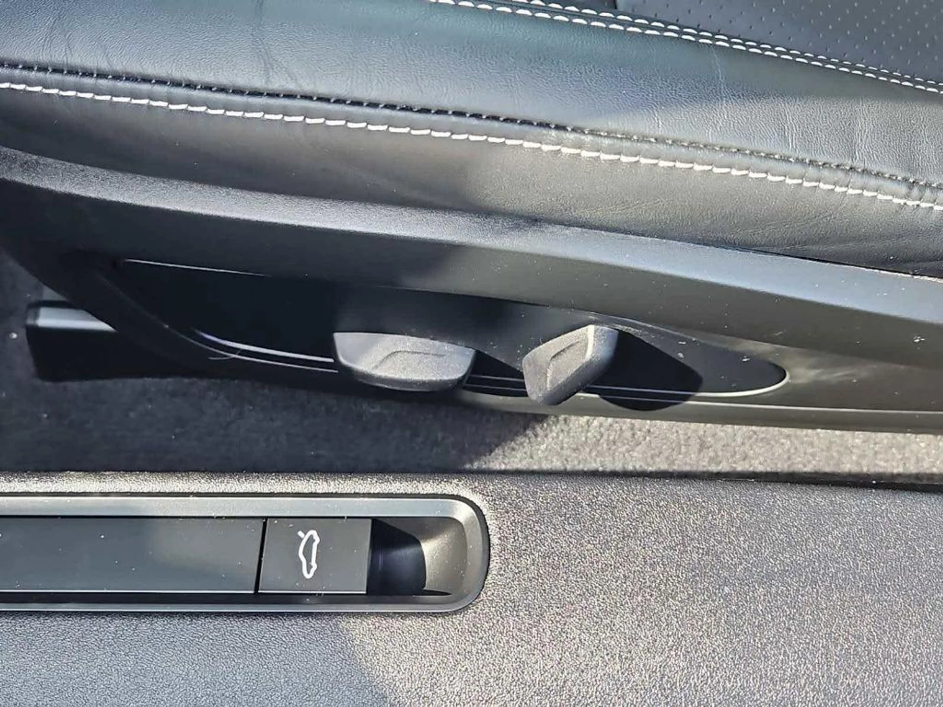 mph012_64876593_s3kdt_XFXH_w_Zv_OQEWO_Vwz8xm9_RQ_37e8434632