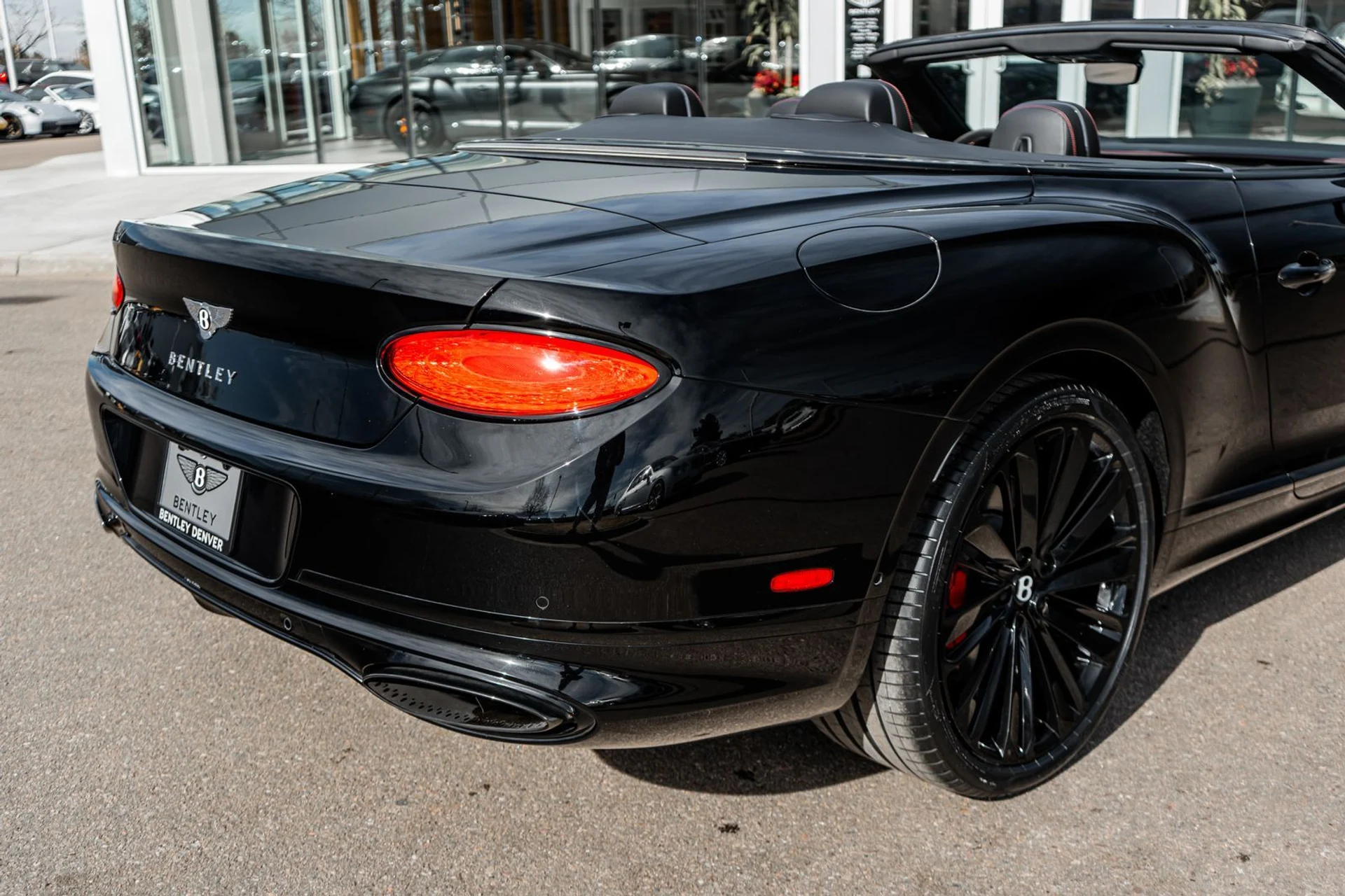 mph012_651765240_ad6039e7_6717_40a5_af32_77c0275b9e2e_3d20cf119b