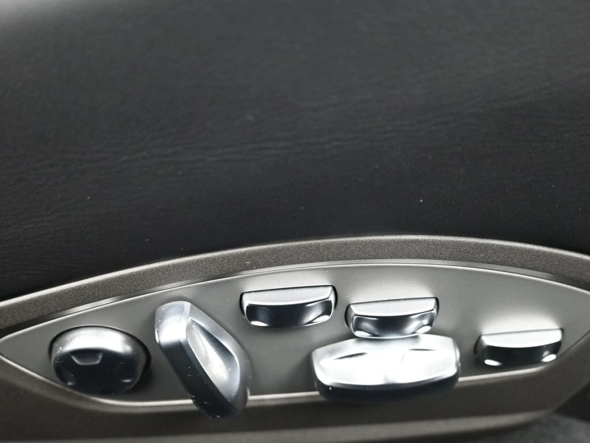 mph012_655236124_02382db14de6da57c84d26e72efbb8f9x_b282561fb2