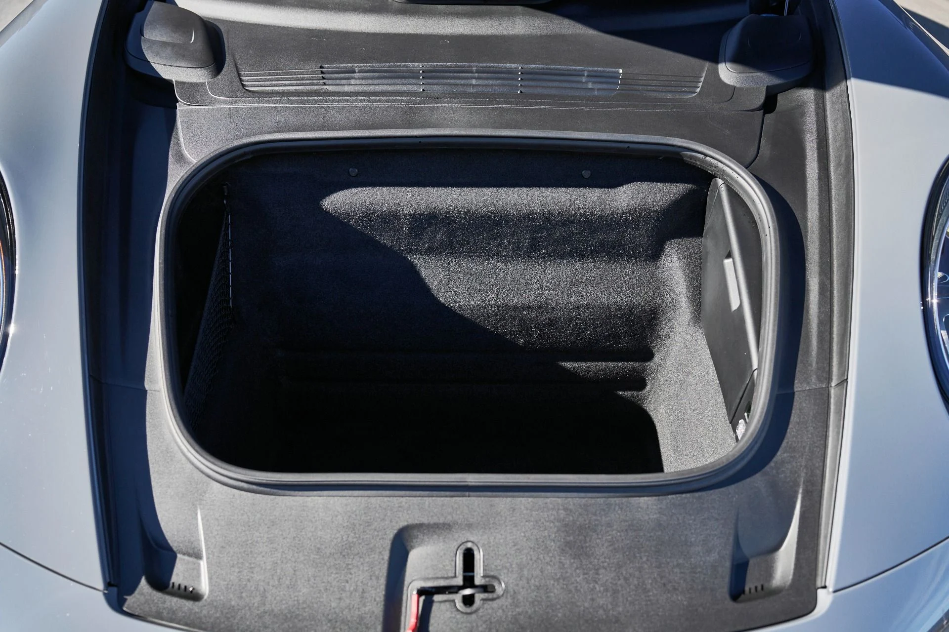 mph012_661291304_Used_2024_Porsche_911_Carrera_S_1763676091_726a4dcf59