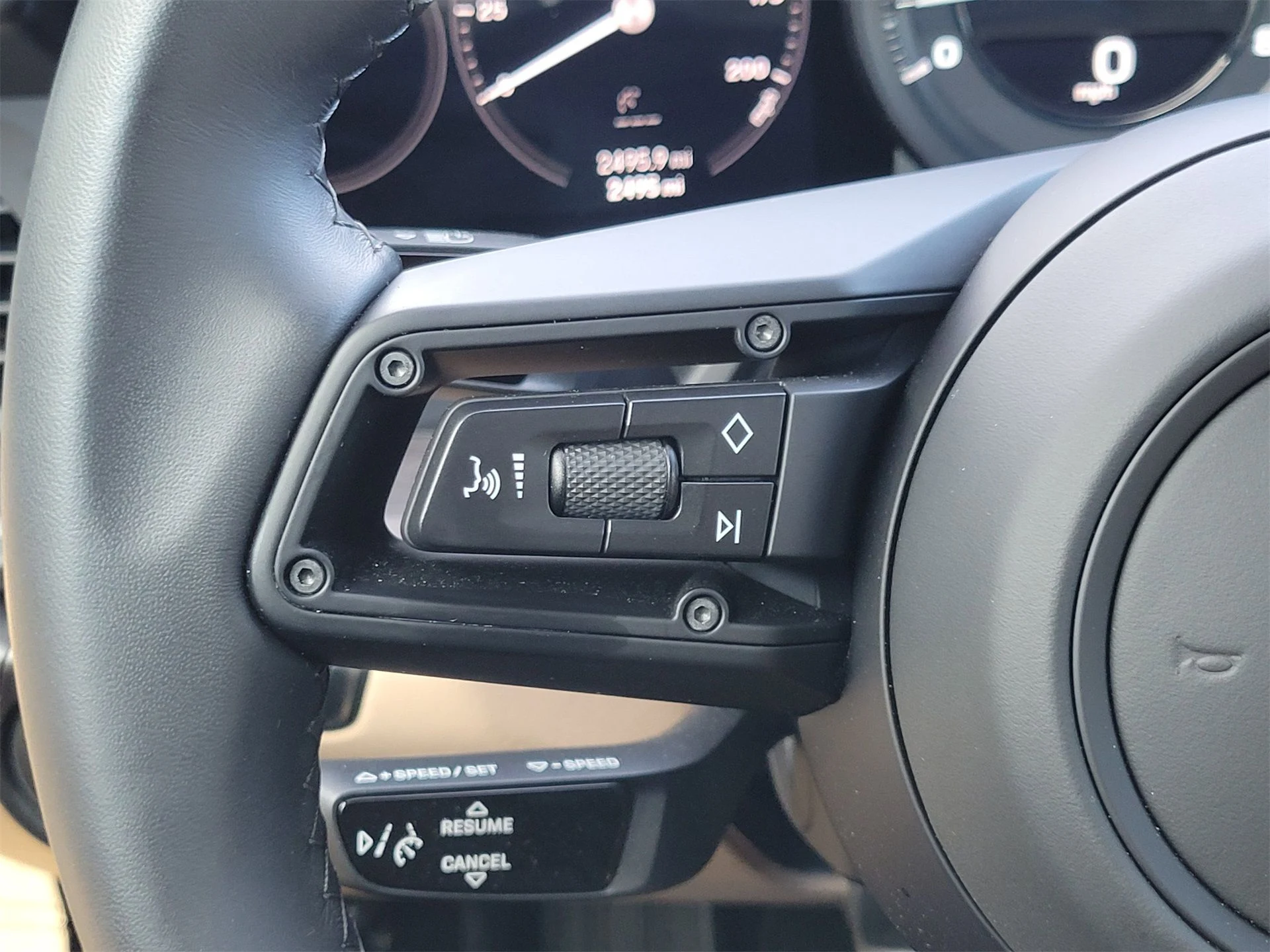 mph012_66524928_1ce0e19bb8ea976d2827885c070927a5_33056423fa