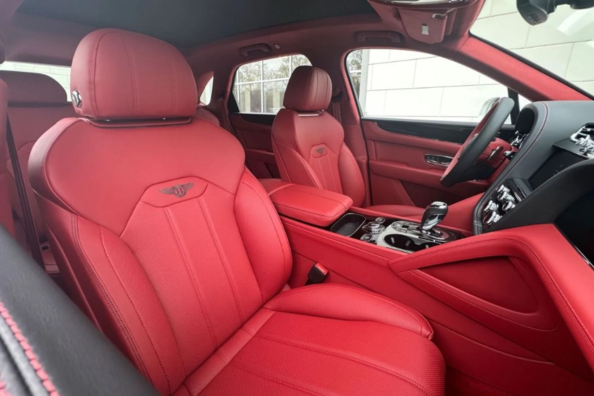mph012_674629561_New_2026_Bentley_Bentayga_1777900217_f1bc8d9aa1