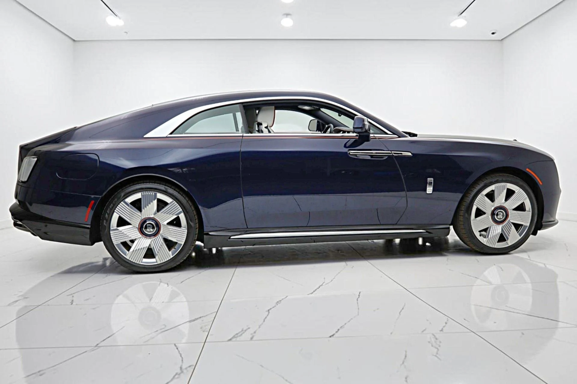 mph012_678847678_Used_2024_Rolls_Royce_Spectre_9febba0bf5