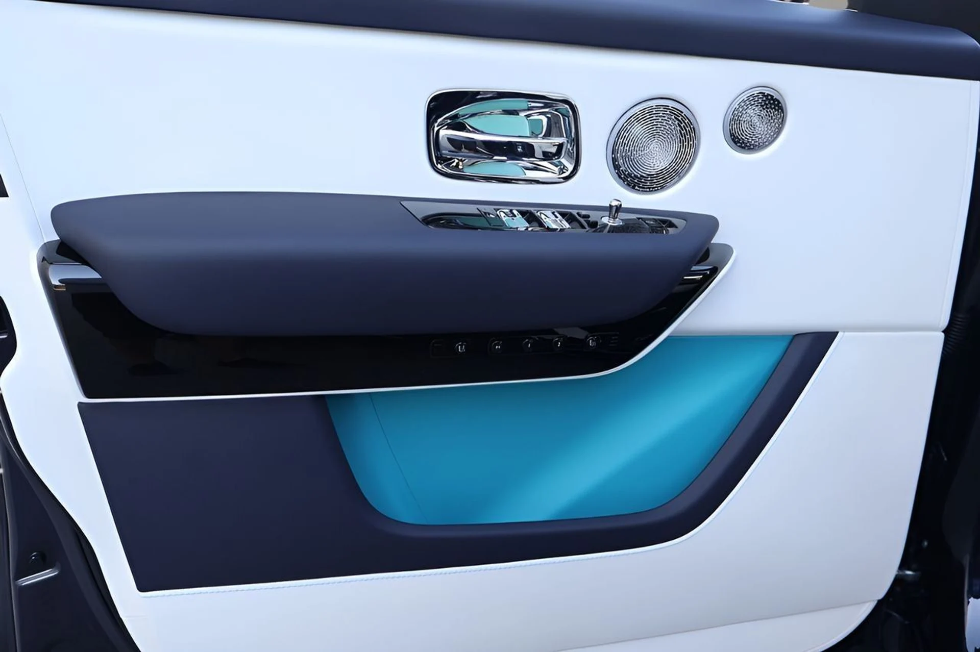 mph012_684080716_13_0ccf016a76