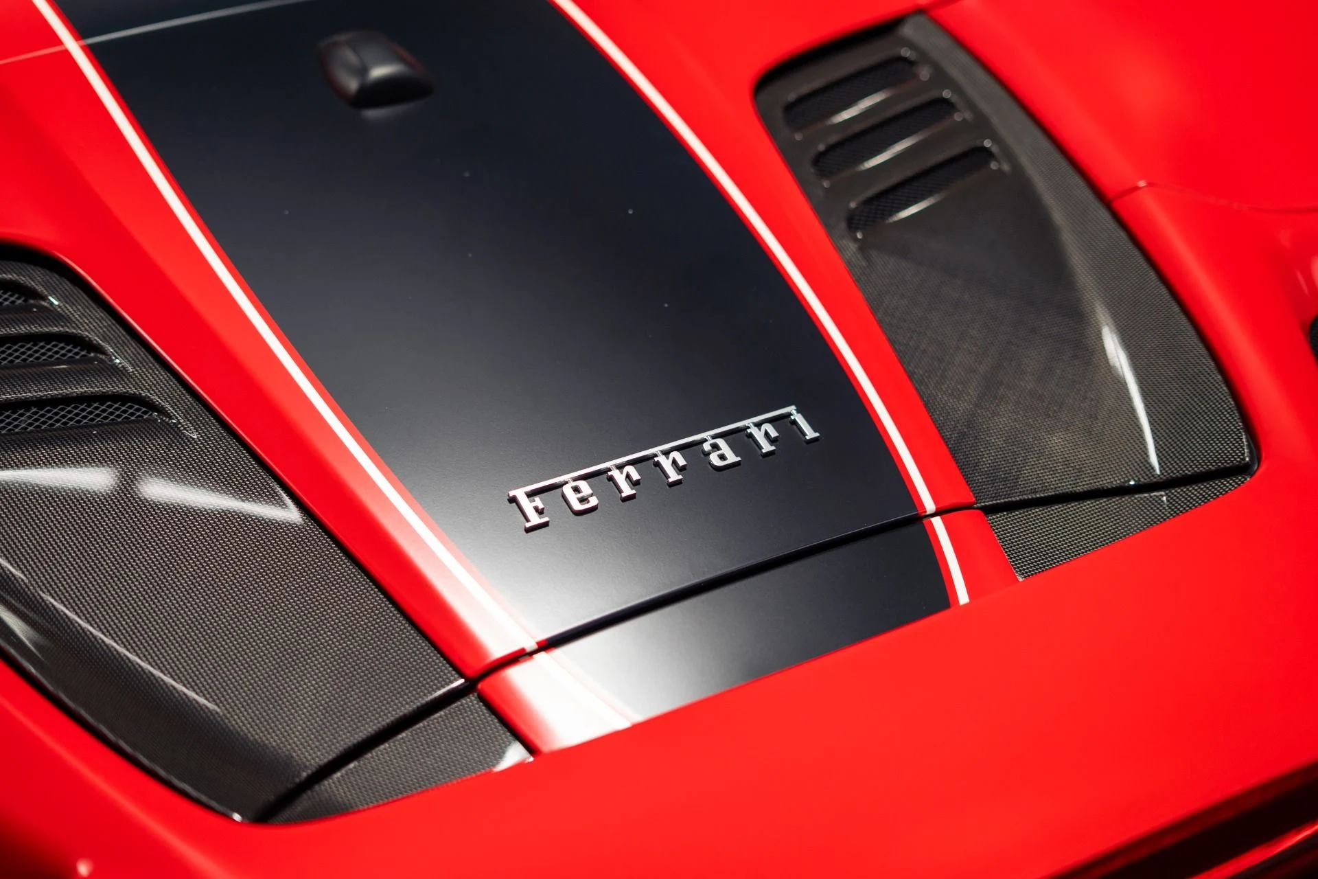 mph012_69889525_Used_2022_Ferrari_F8_Spider_MASSIVE_500000_MSRP_1784234163_853a40f9b6