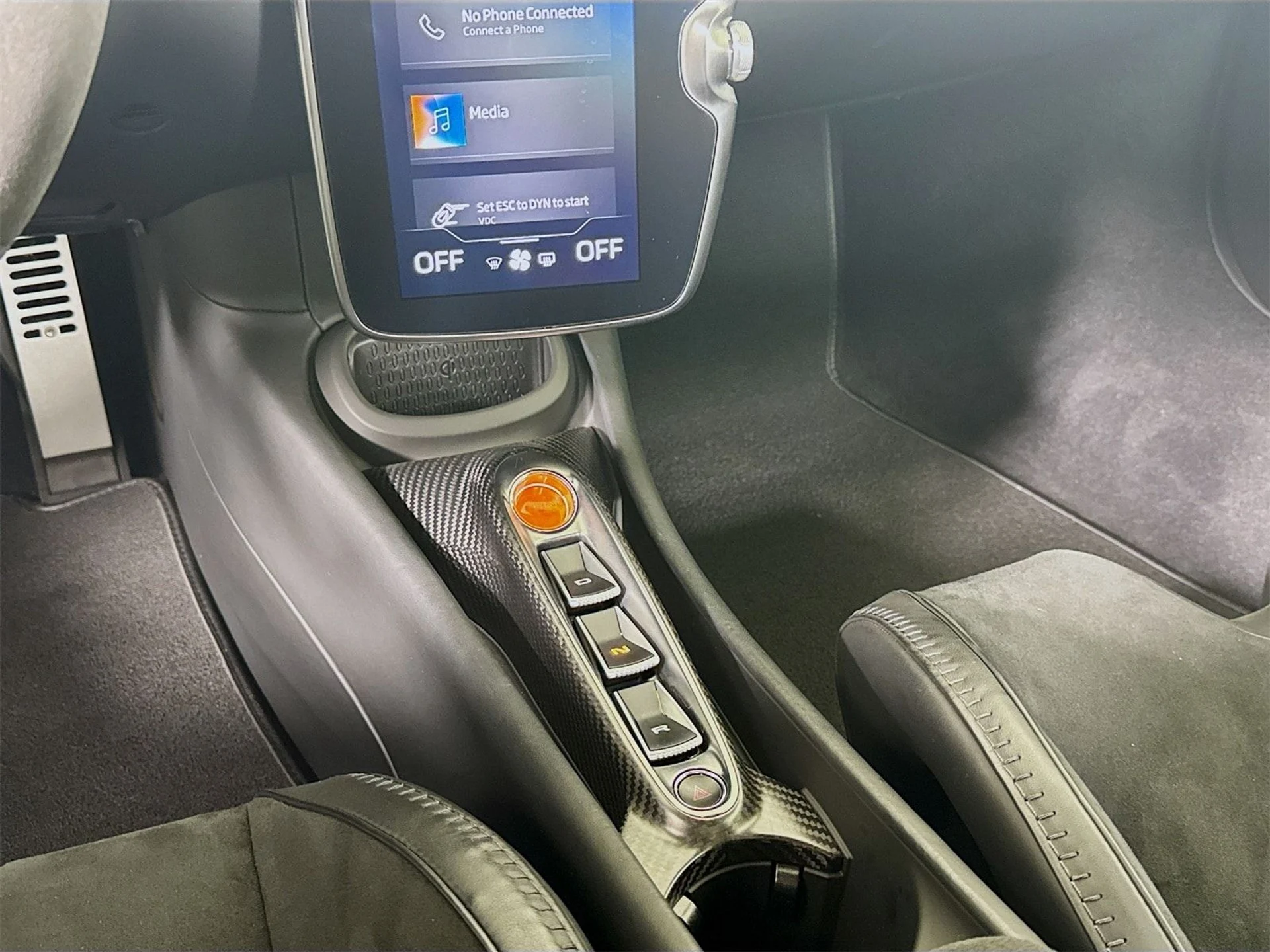 mph012_701784695_c4c576361adaa8e18f23dea918a7e858x_3387966cf6