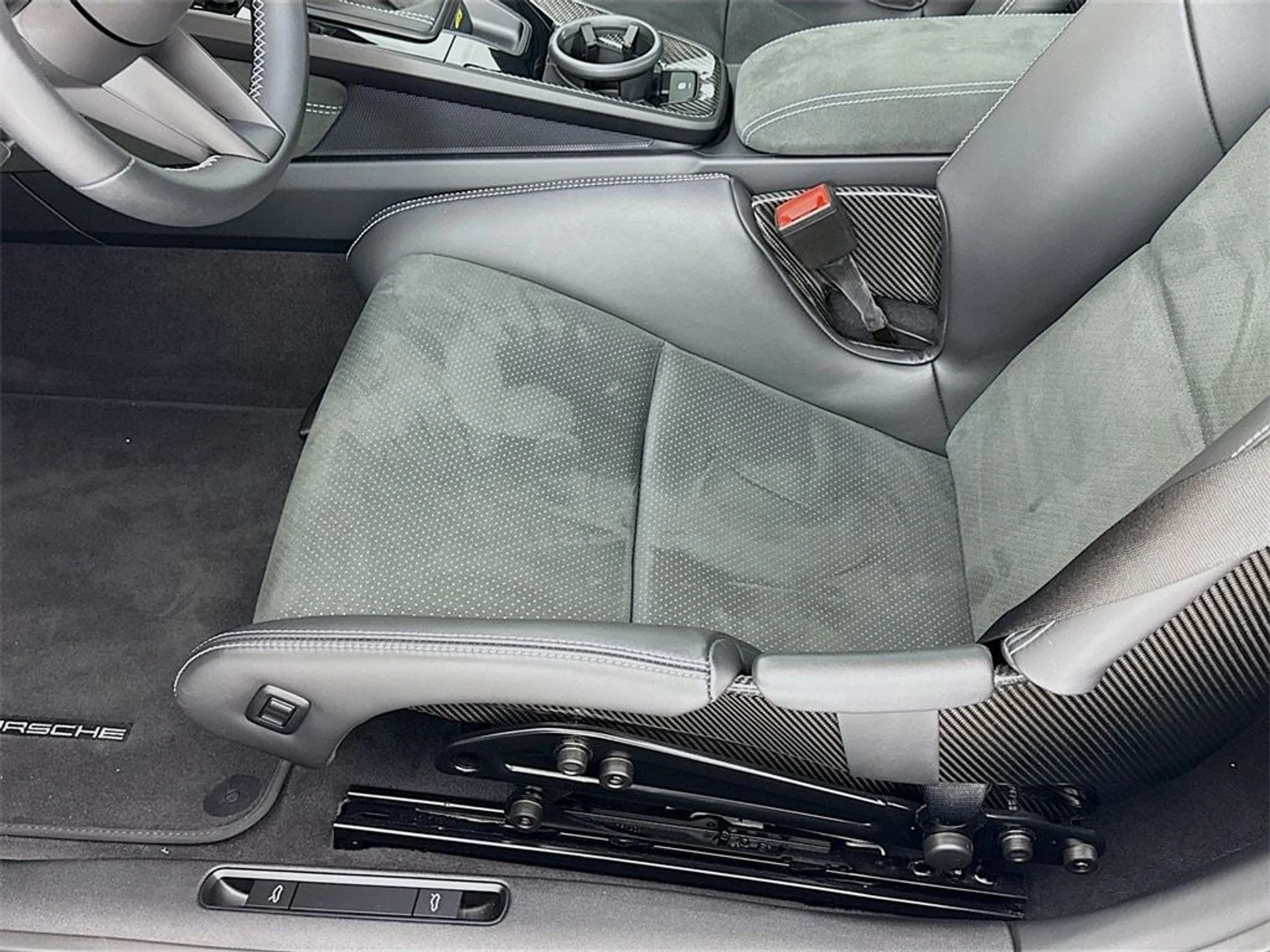 mph012_702474292_c8fd3e4094985bed1f4e10661f722461x_d913e0c8f3