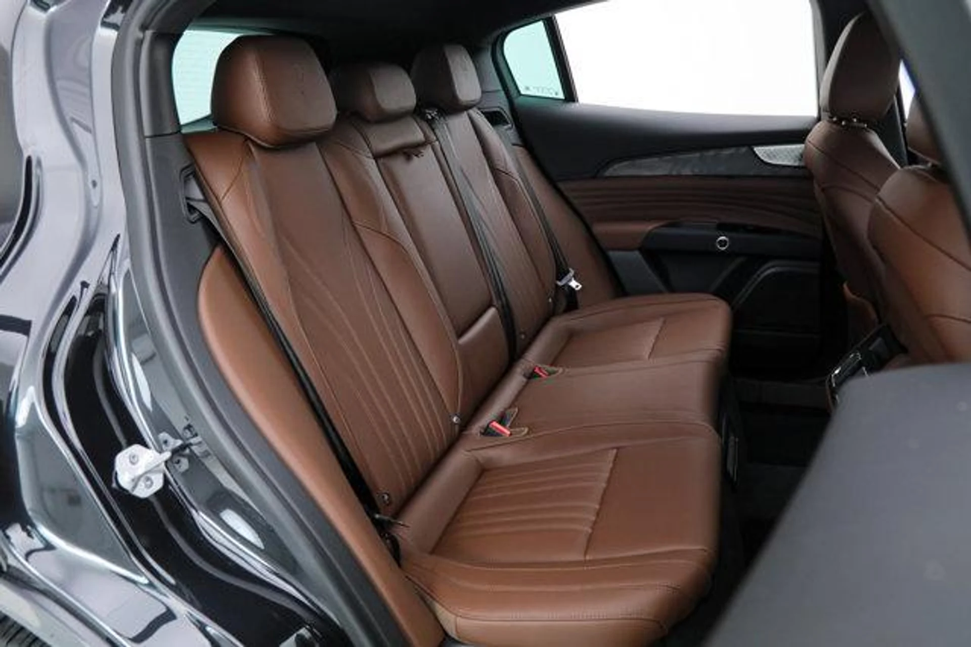 mph012_709684993_heuk6_Q_Ooi_Ejj_T_Yr48_Y1e2v_El_PY_af9a6196b4