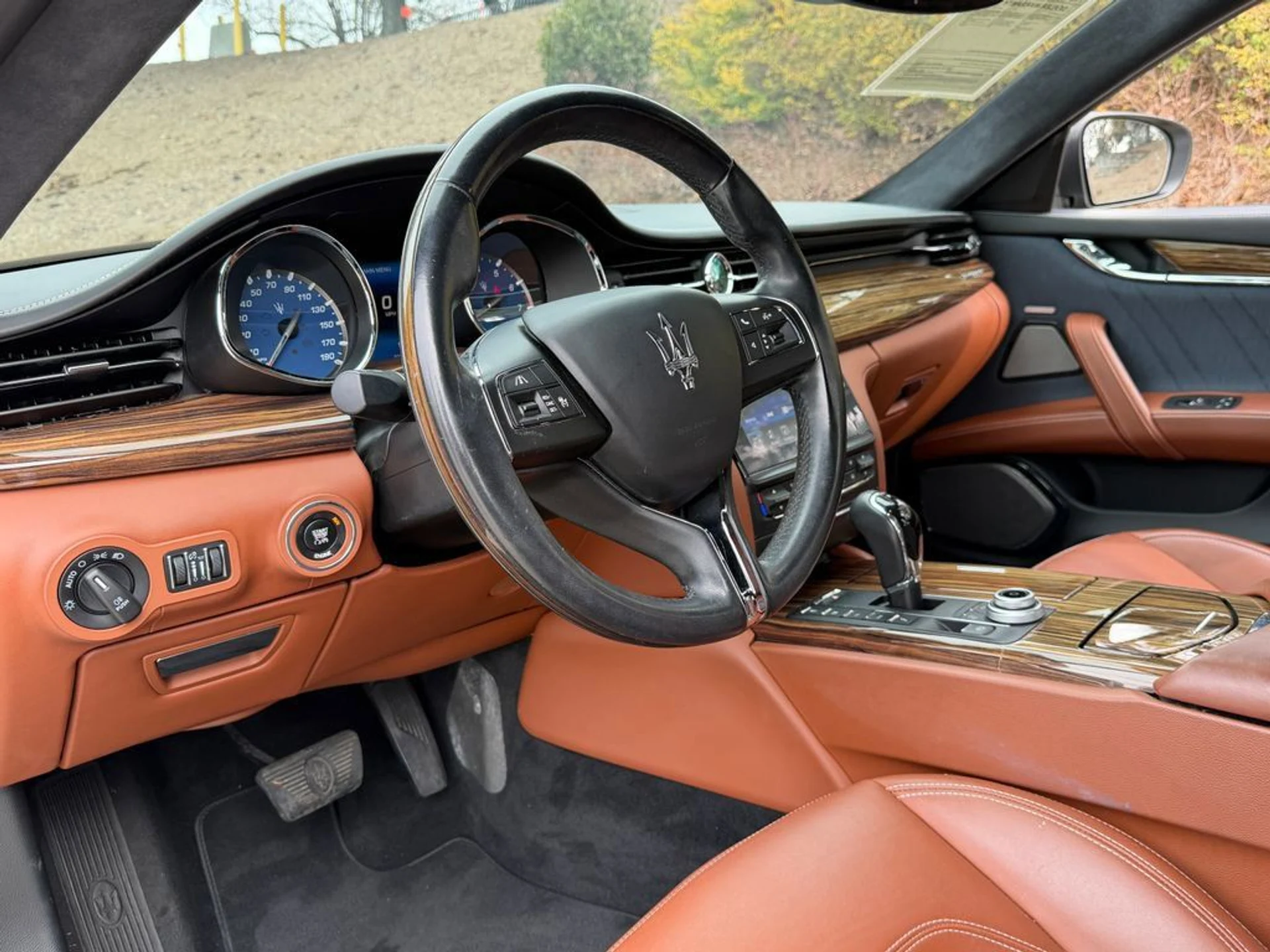 mph012_711481087_126f8c0f0b8c496cb62f65f295e23c0b_27ab6bc1d5