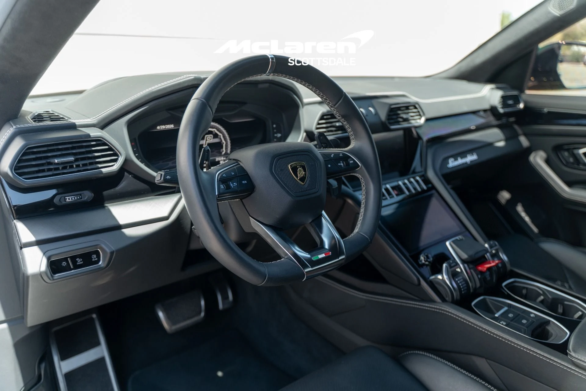 mph012_714145426_Used_2021_LAMBORGHINI_URUS_1777648780_761423f2c6