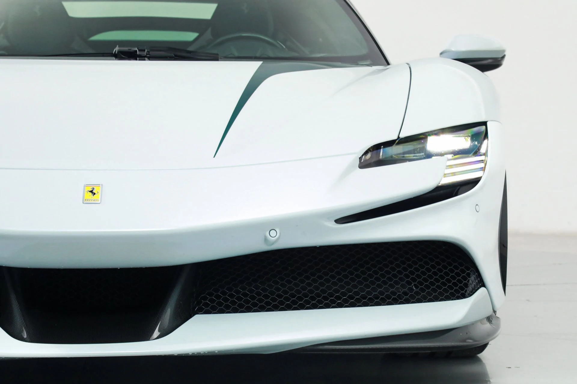 mph012_724082357_d0fb48c47481337d9ba01dcf291d66c5_5e2dabeb2b